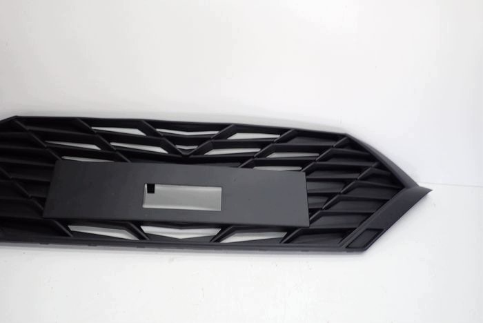 HYUNDAI I20 III LIFT 23- lüftungsgitter der stoßstange mitte