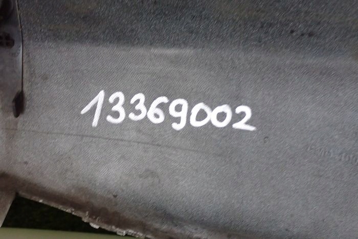 OPEL CASCADA Frontstoßstange vorne