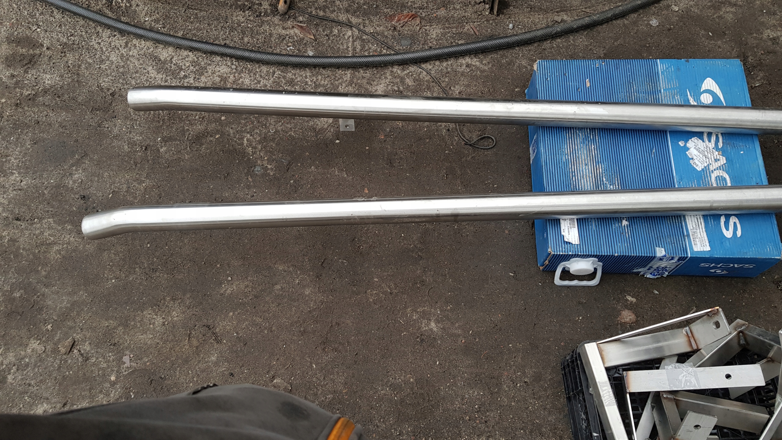 EDELIVER MAXUS 9 21- ORUROWANIE RURY side KOMPLET