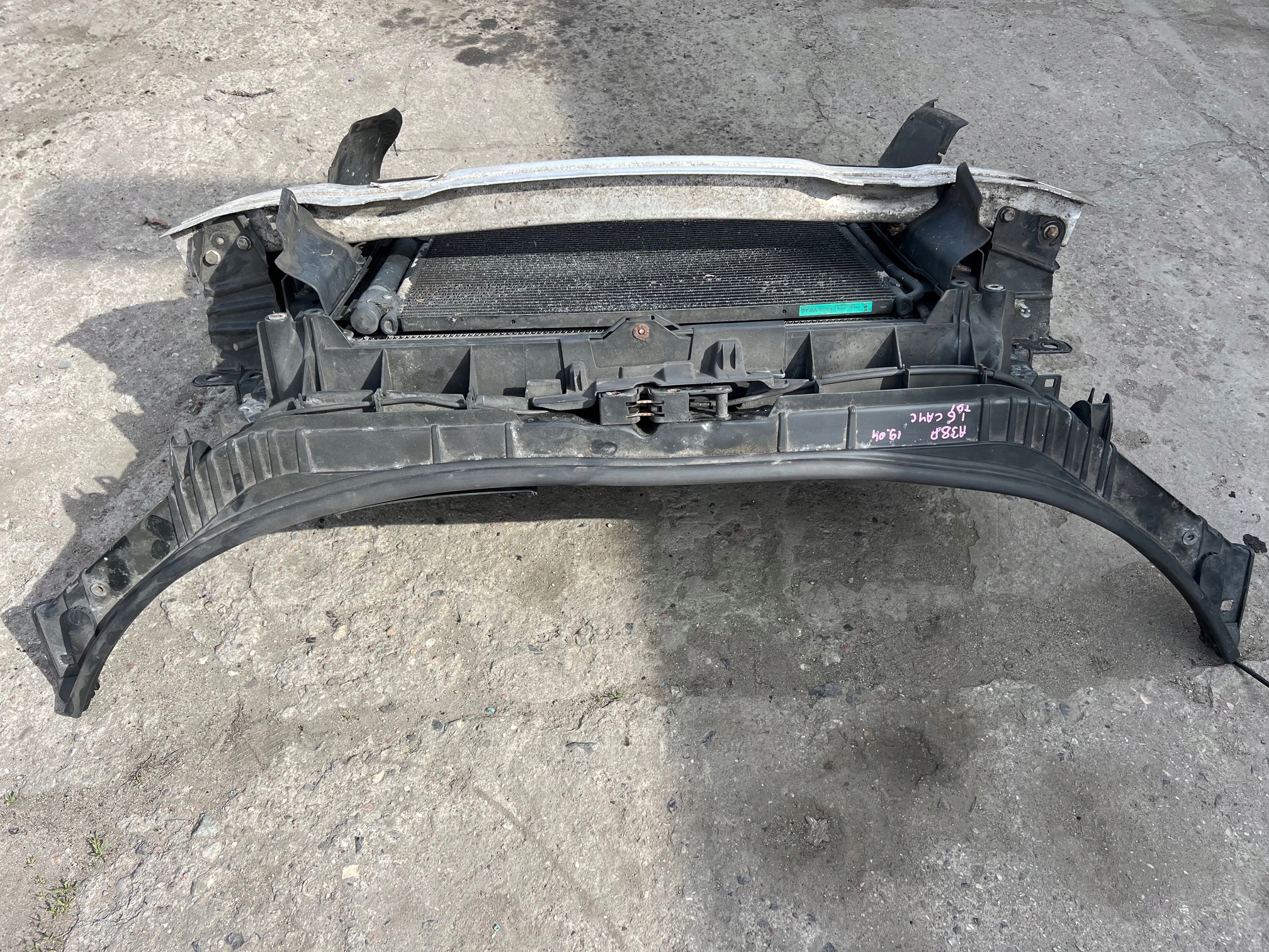AUDI A3 8P LIFT 1.6 TDI CAYC support panel for radiators pillar radiator