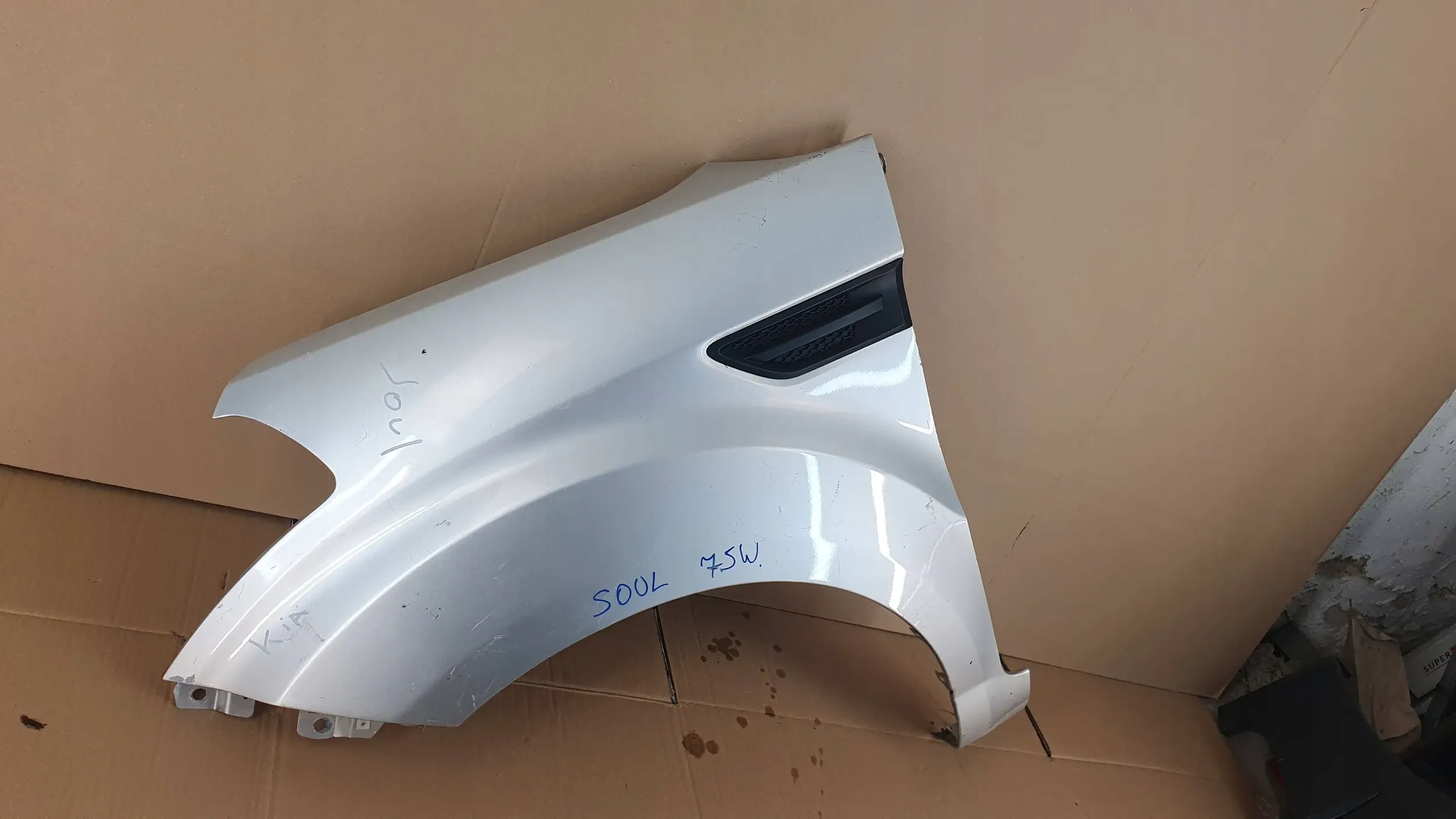 KIA Soul left fender front front $