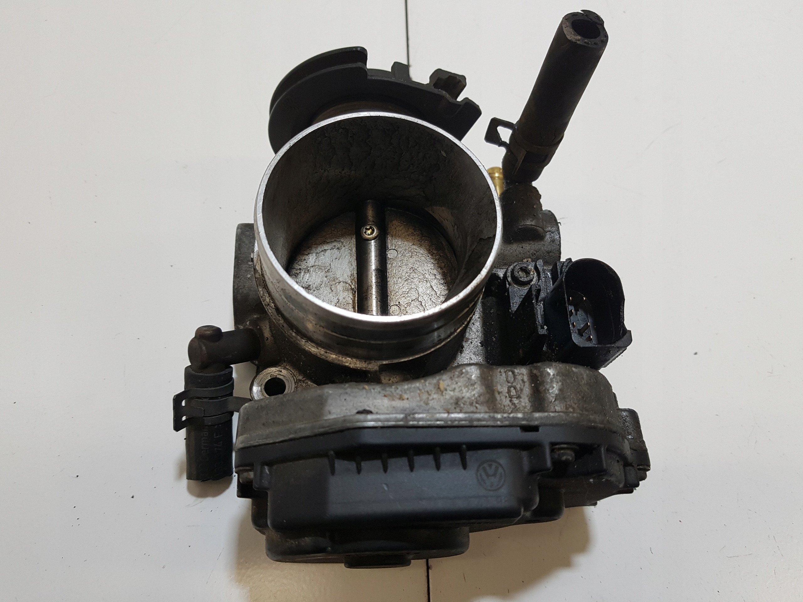 Valvola a farfalla VOLKSWAGEN NEW BEETLE 2.0 B 06A133064H