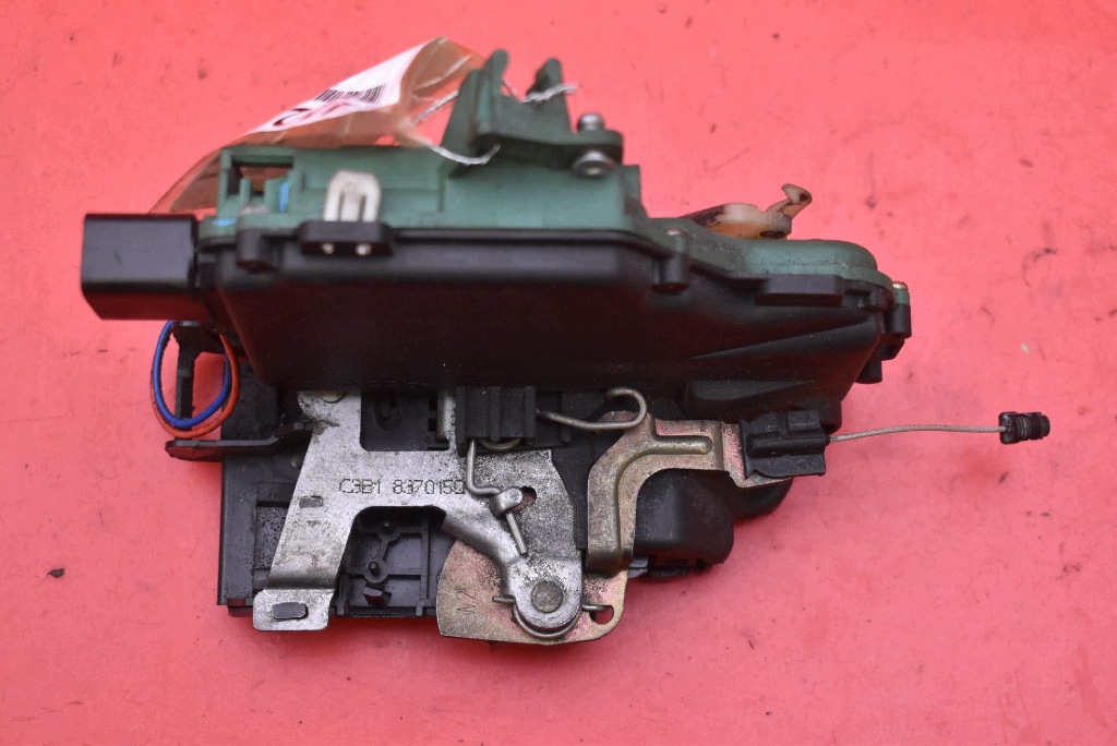 lock door left front front EU C3B1837015Q VW PASSAT B5 LIFT 00-05