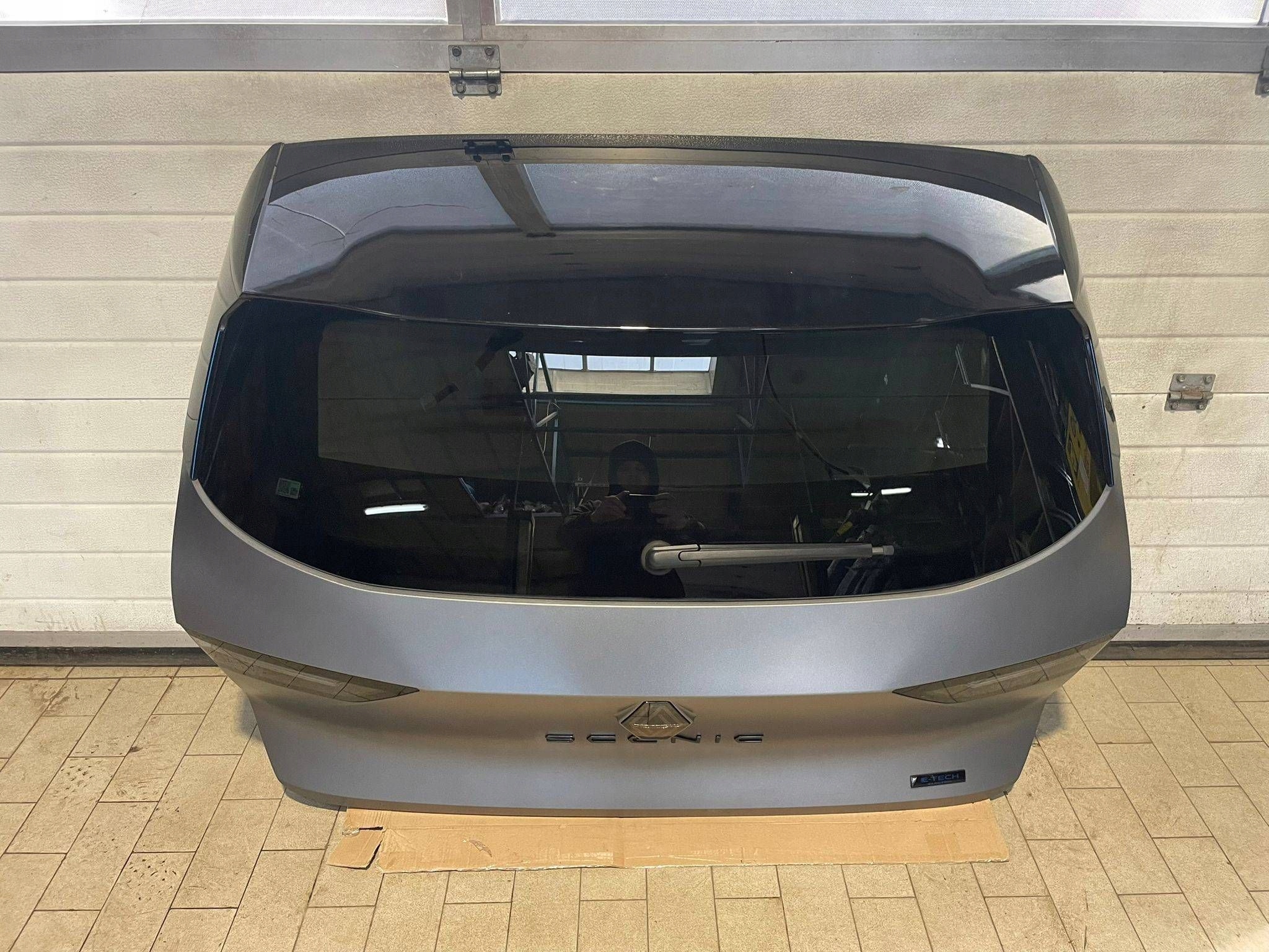 trunk door boot rear part complete Renault Scenic E-Tech V BIYVM