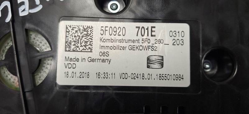 Kombiinstrument SEAT ATECA 5F0920701E