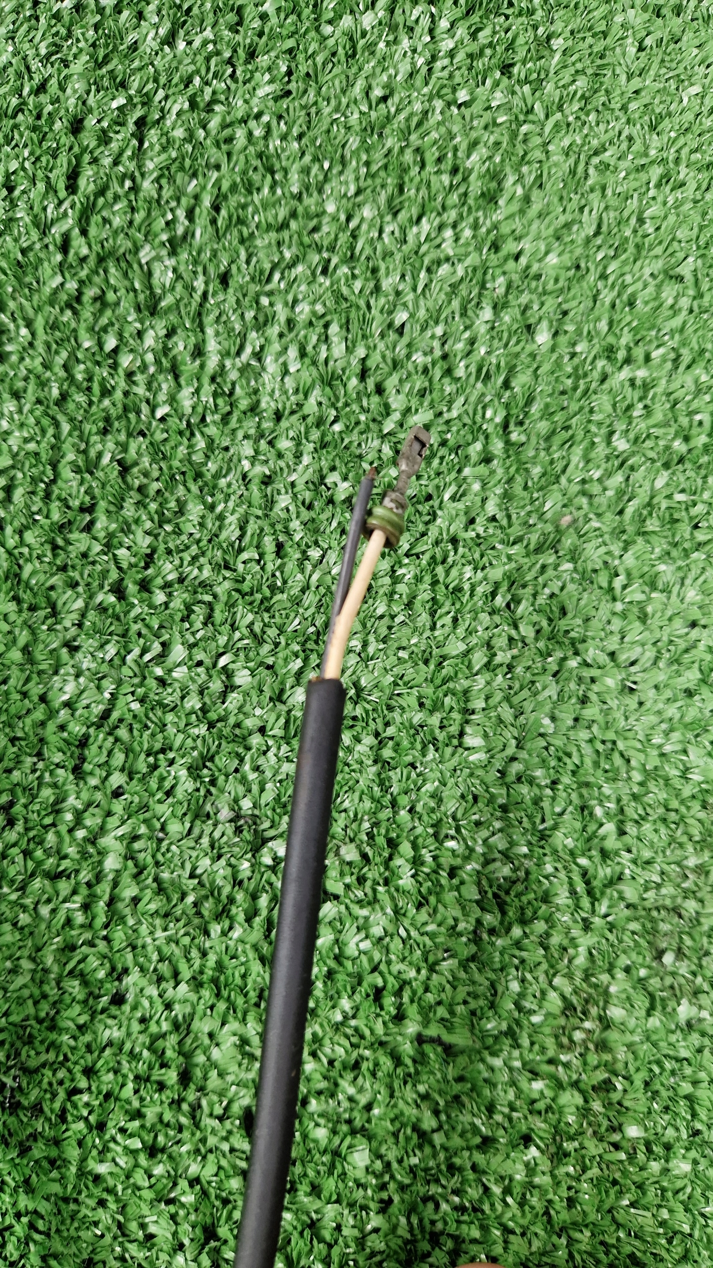 sensor ABS rear part SUZUKI JIMNY right BIALA KOSTKA original 2005R > 2014R