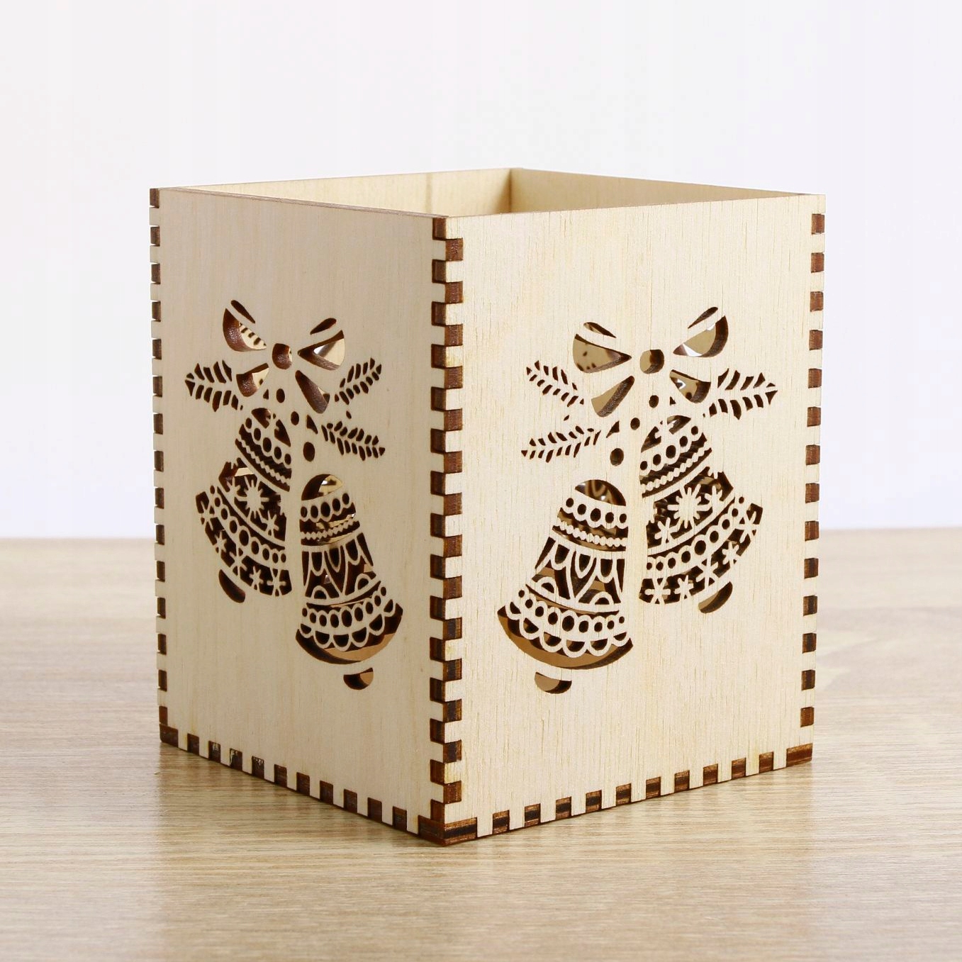 Lampion z drewna na Boże Narodzenie, świąteczny Marka Maya