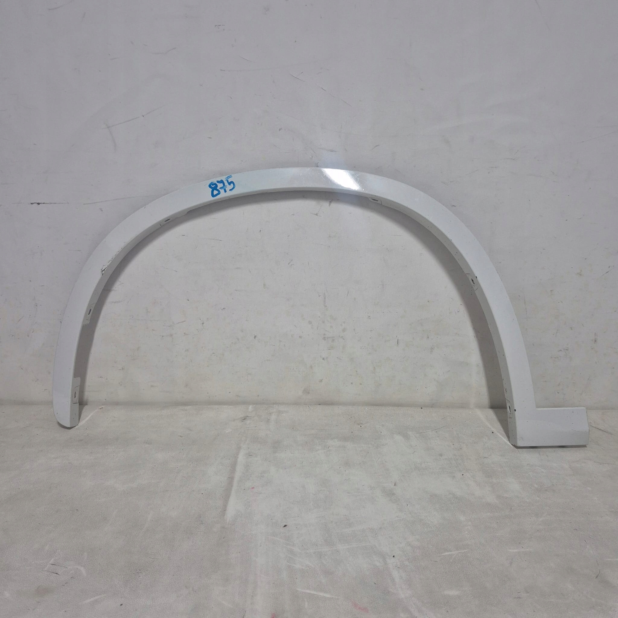 BMW X1 F48 m-packet 15-22 moulding cap left front