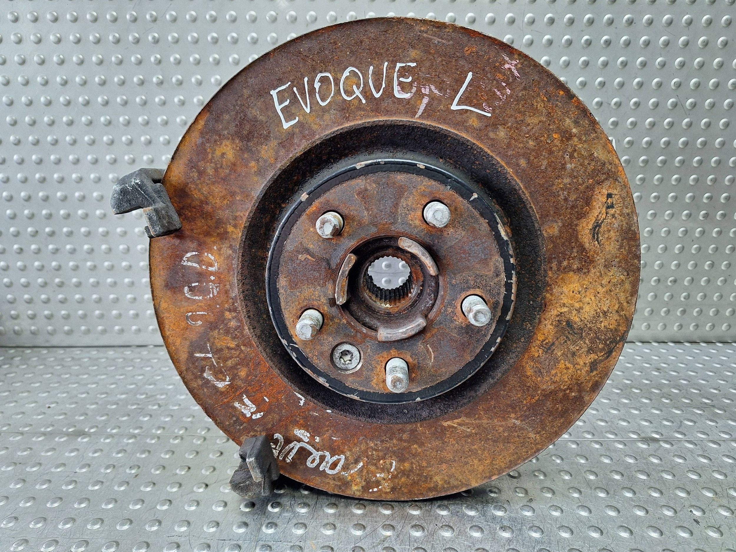 swing left front RANGE ROVER EVOQUE and LIFT L538 LIFT 15-19 2.0D