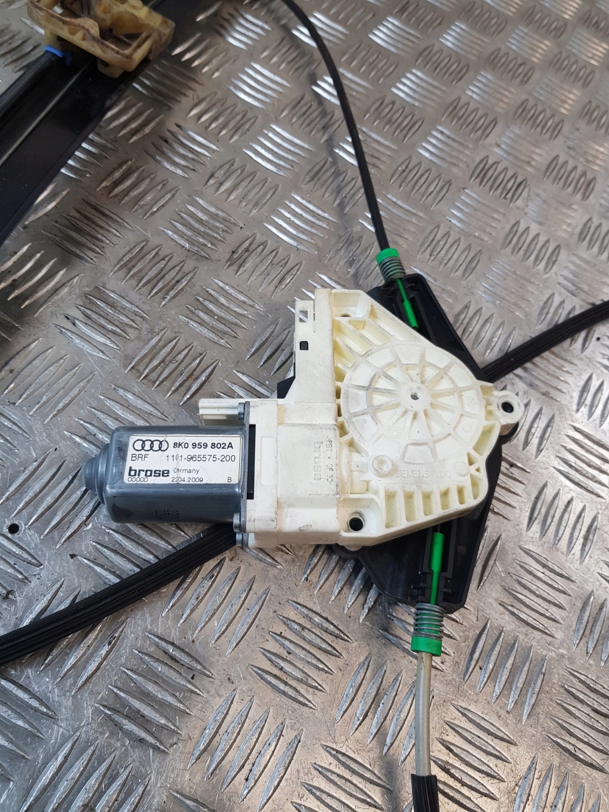mechanism window regulator right front + mini motor AUDI A4 B8 09R