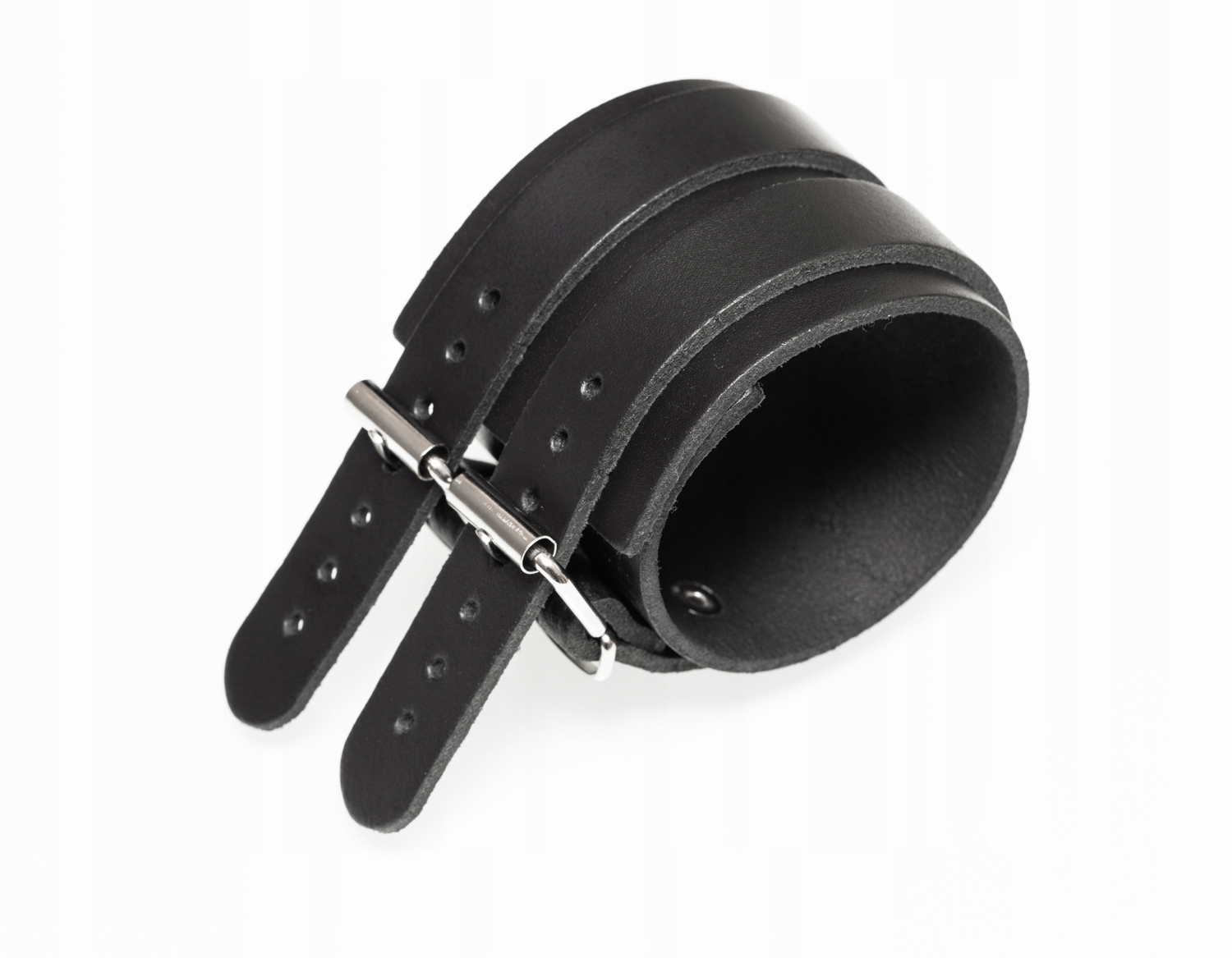 BRANSOLETKA skórzana USZTYWNIAJĄCA NADGARSTEK Materiał skóra