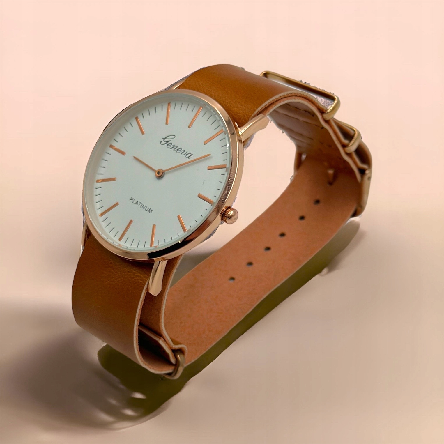 ZEGAREK DAMSKI GENEVA PLATINUM JASNY BRĄZ Marka Geneva