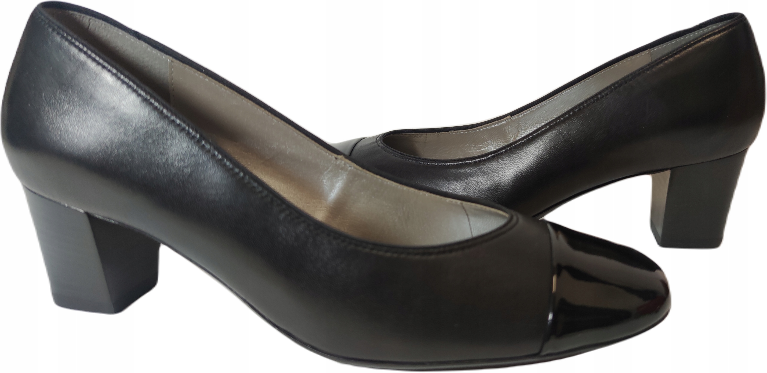 Elegantní lak Ara 12-36608 černý r39,5