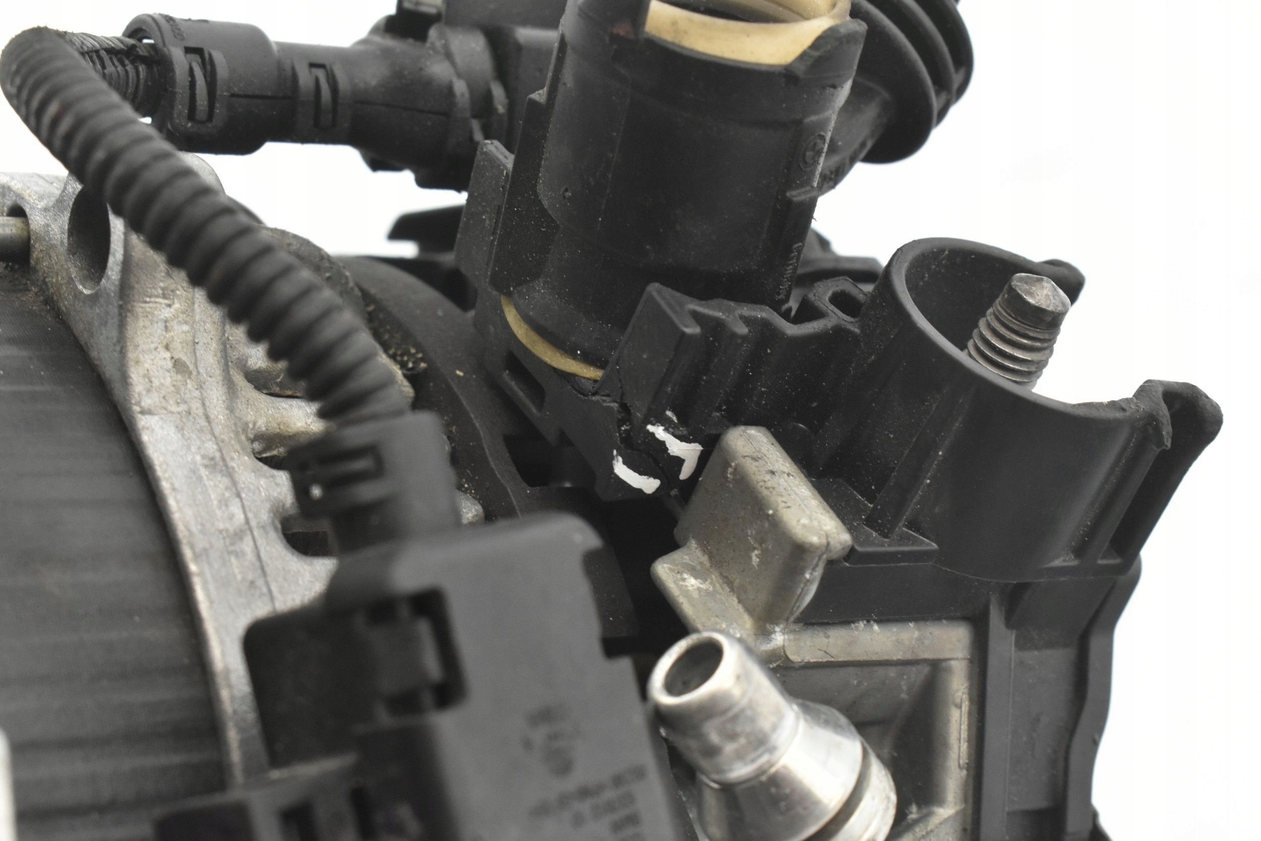 Генератор 8490540 3.0 H BMW G20 G30