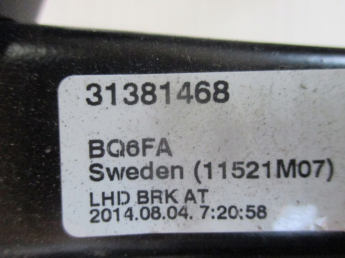 педаль тормоза volvo V40 II 31381468