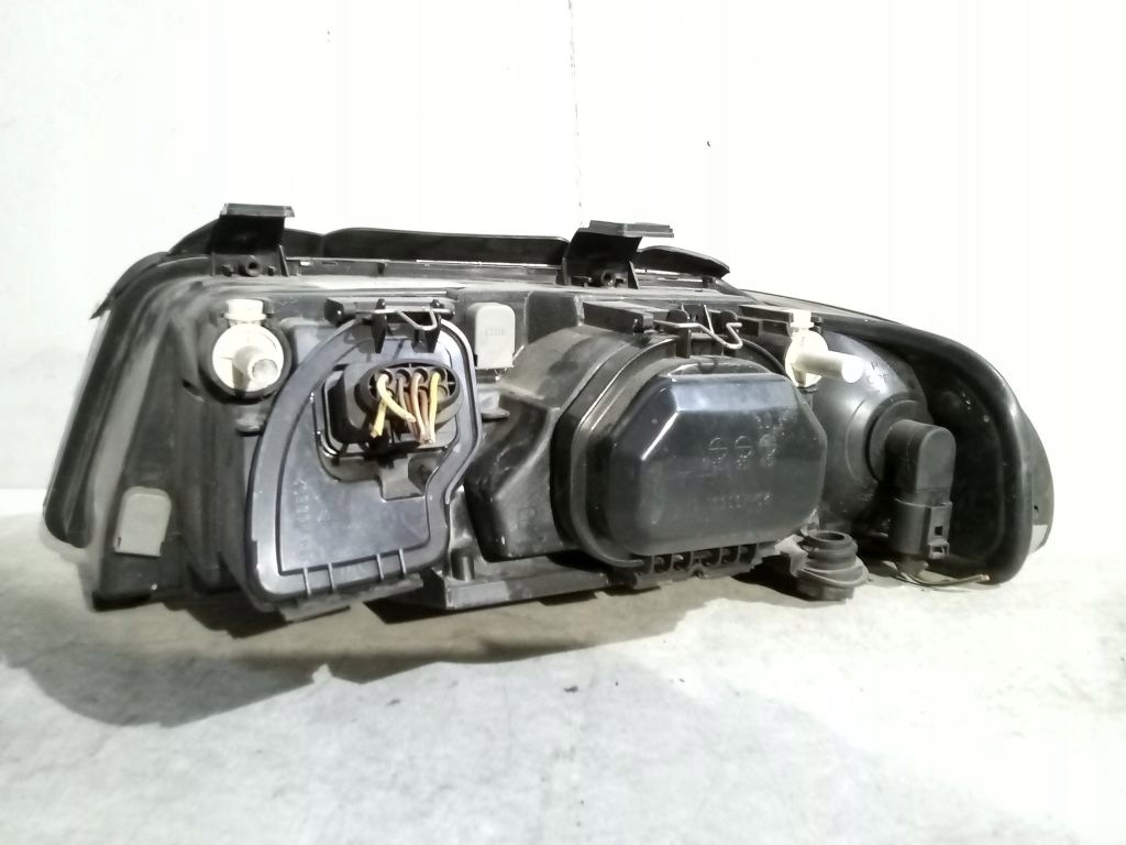 Audi A4 B5 lift FL light right front front TYC