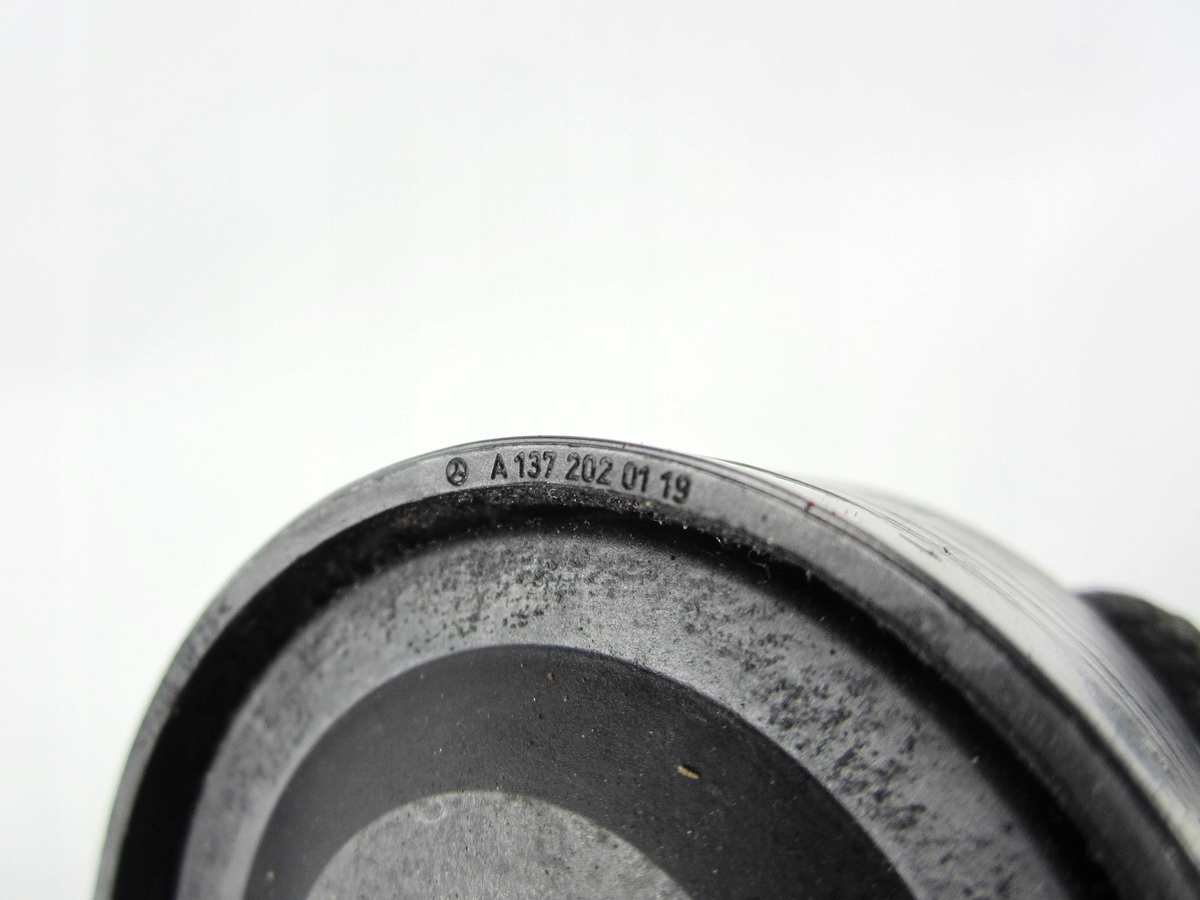 ROLLE PASKA MERCEDES W212 E63 6.3 AMG