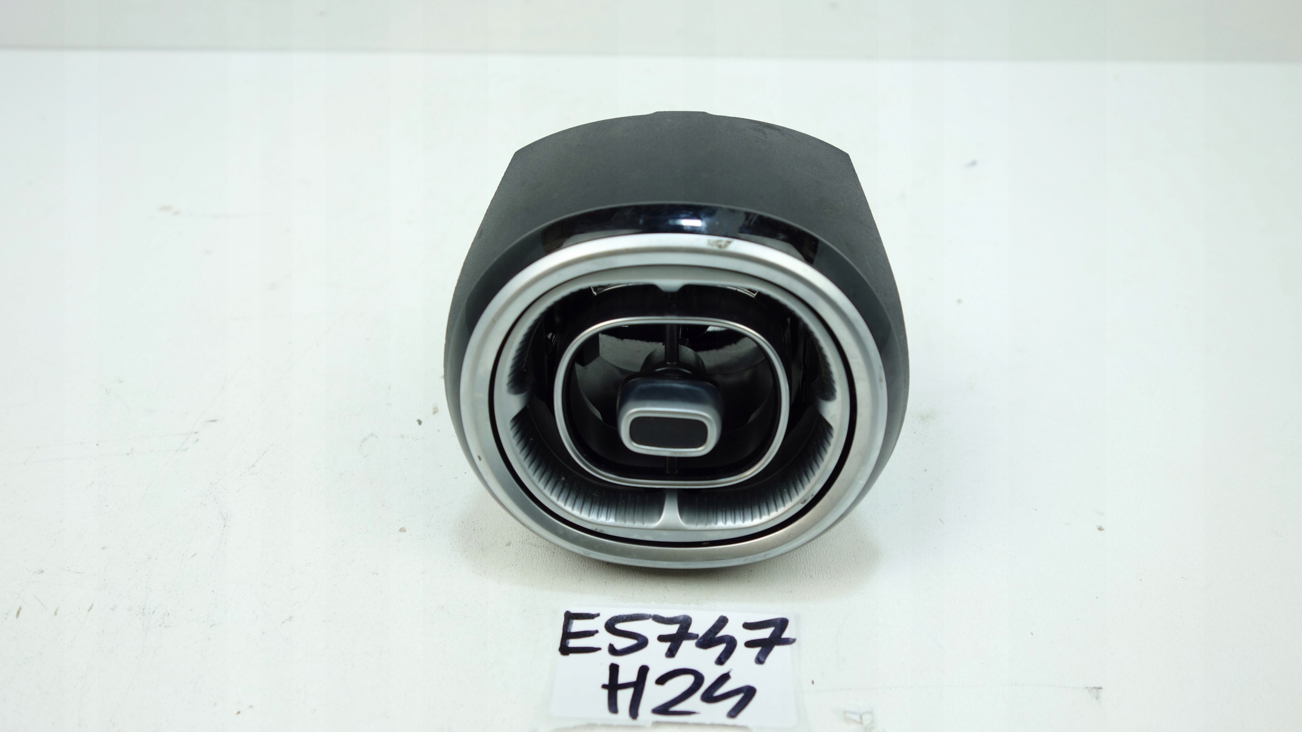 grid air conditioning devices MERCEDES-BENZ C W206 2021- A2068302305
