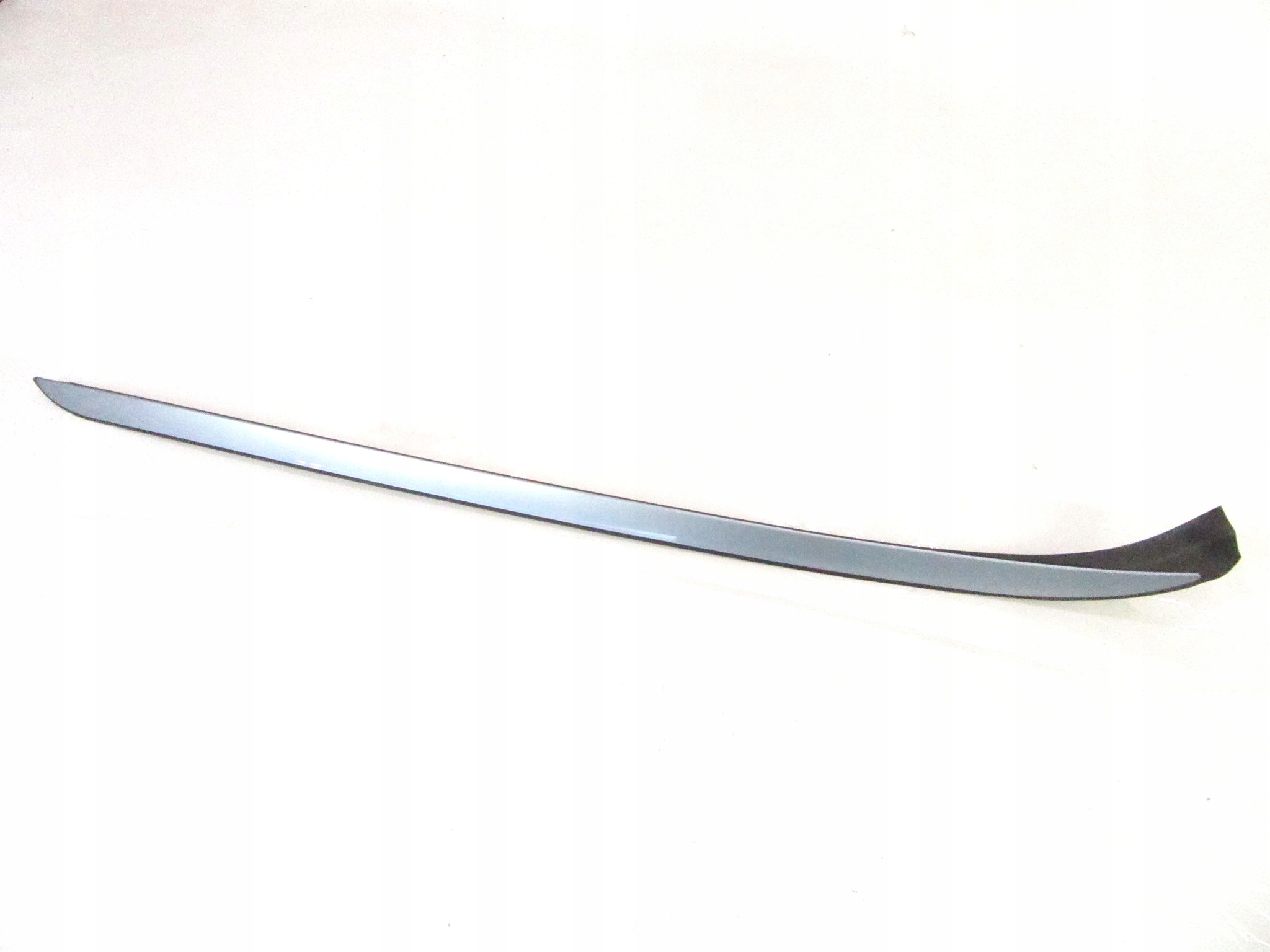 moulding cover windows dust wode przyszybowa right BMW e90 e91 896