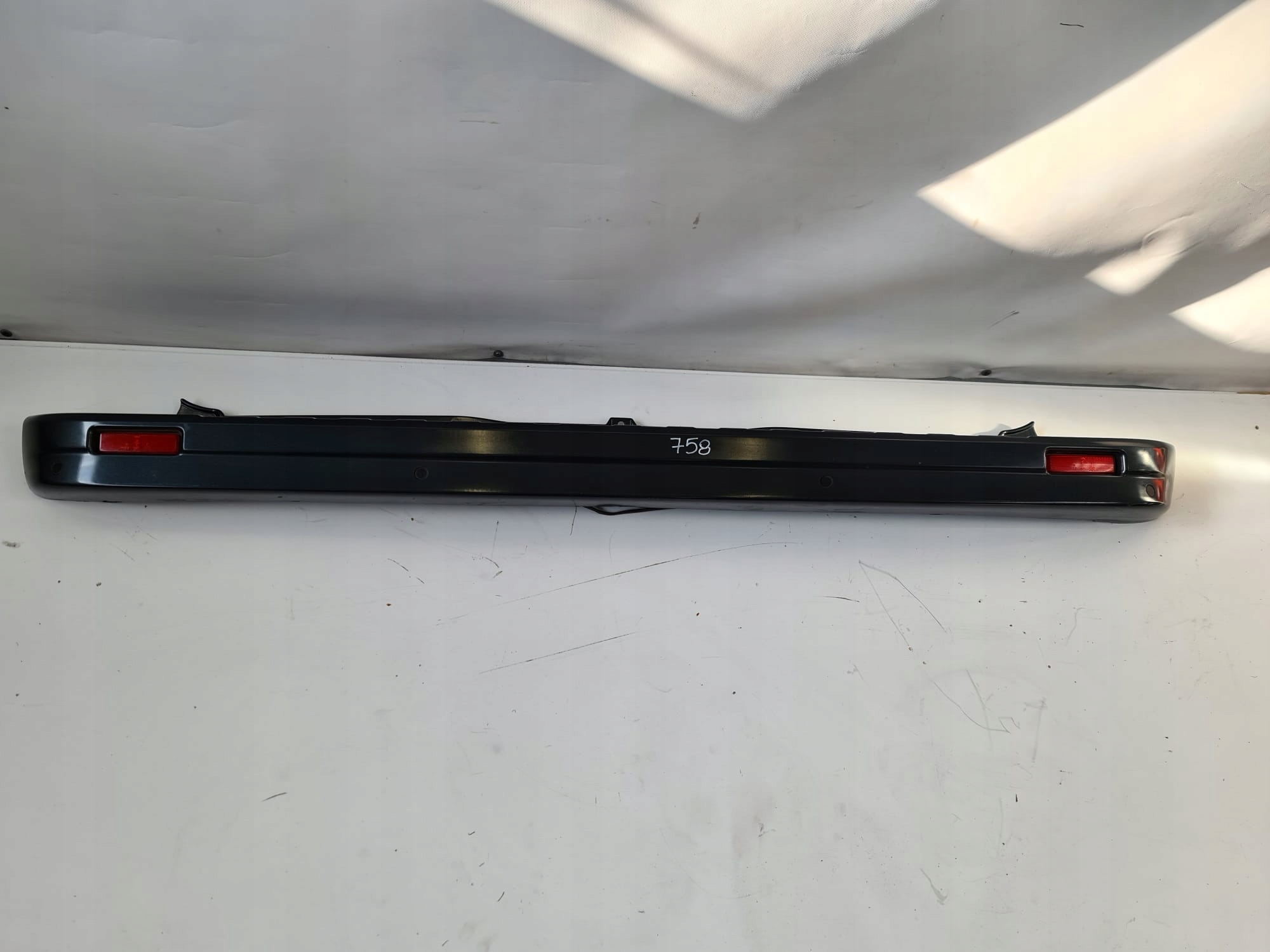 ZDERZAK TYLNY TRAFIC III VIVARO B TALENTO