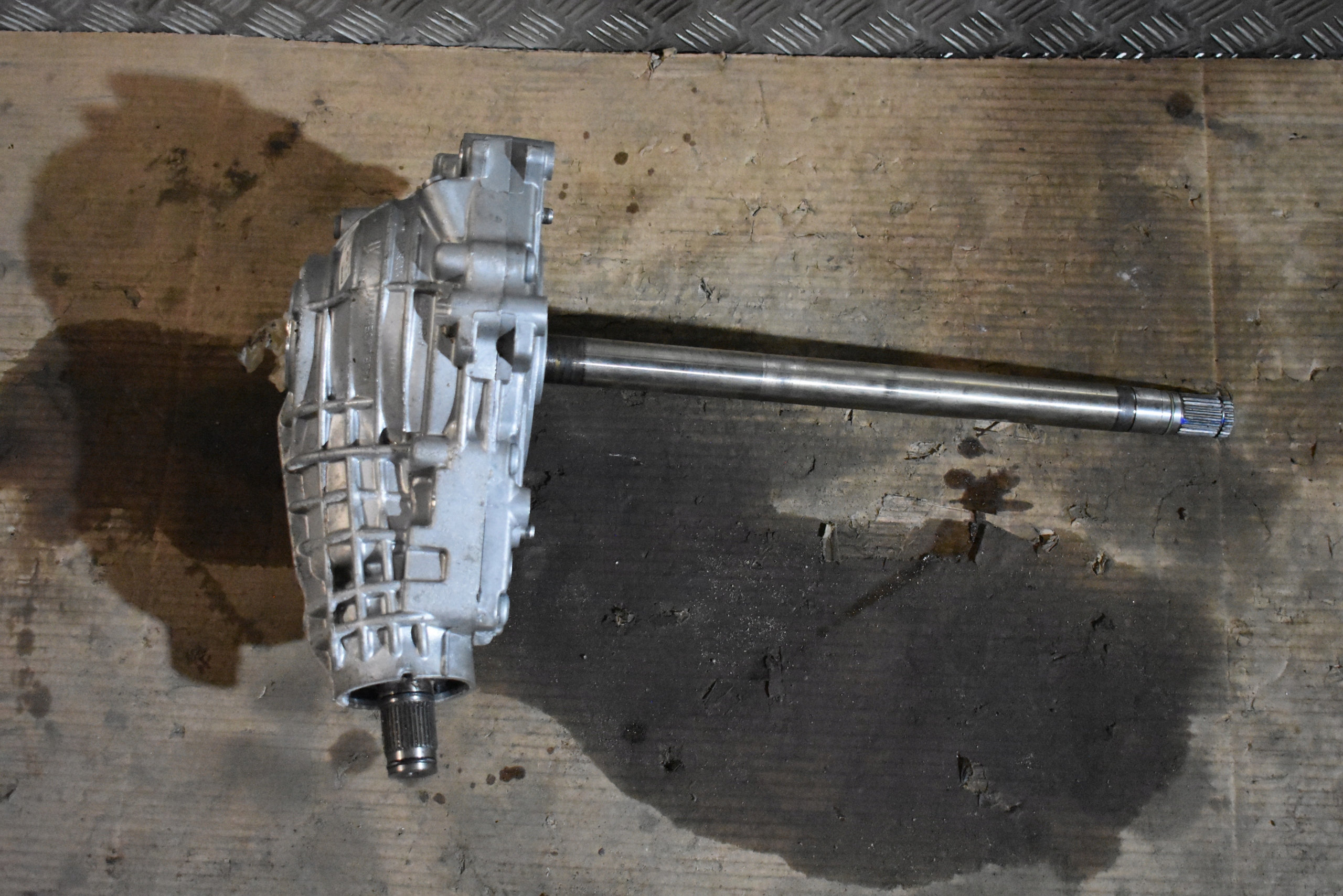 IDEALNY differential diff differential front PORSCHE PANAMERA 976 1