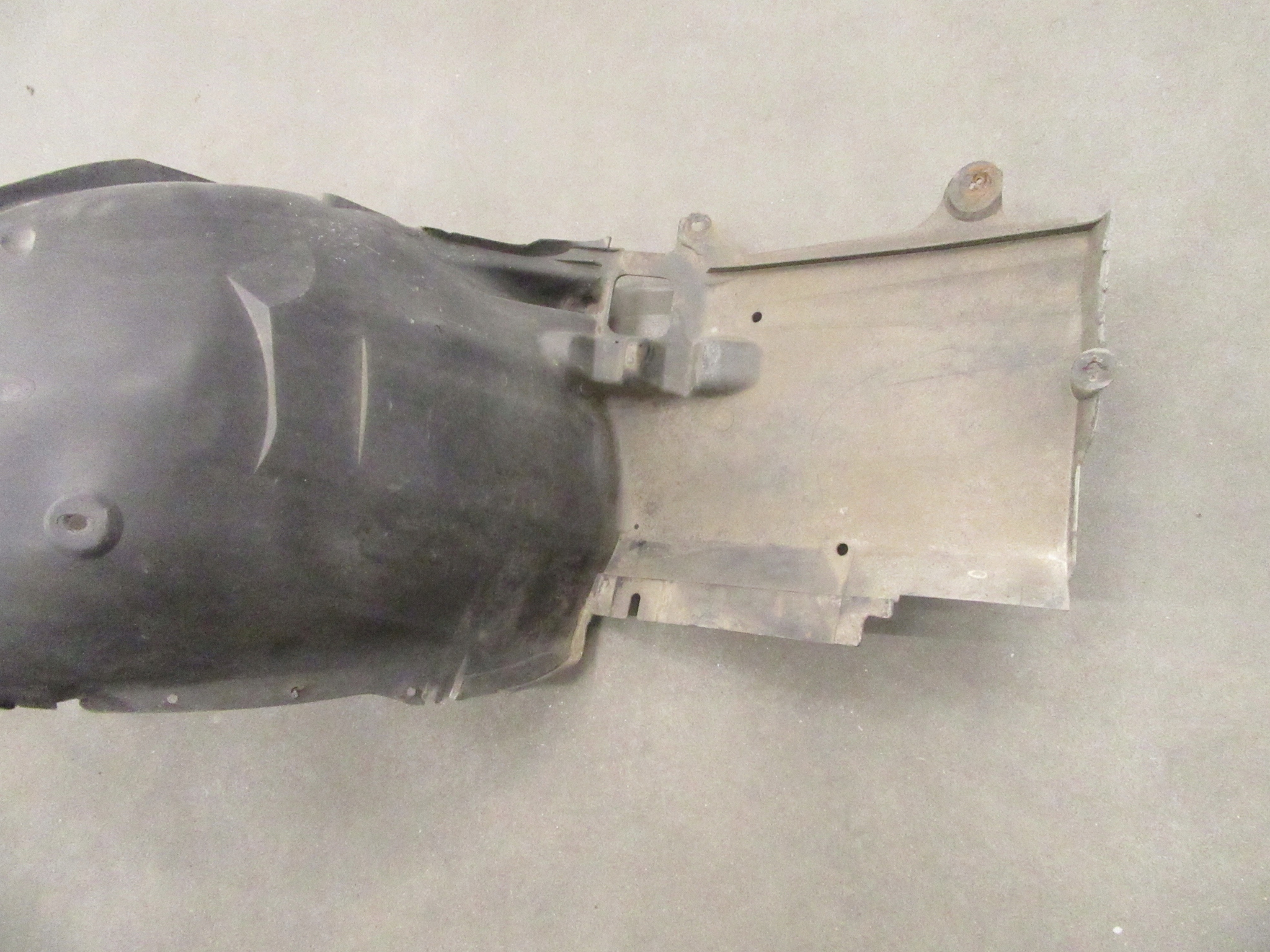 mudguard left front cover wheels BMW e46 sedan KOMBI