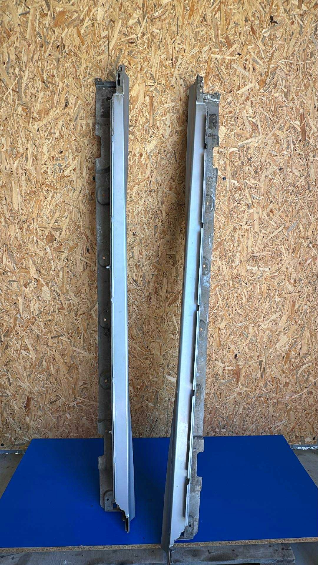 left right moulding threshold SAAB 9-3 93 AERO colour 268 threshold mouldings komplet