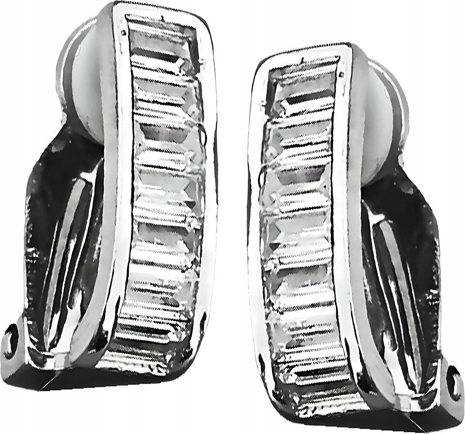 Stříbrné náušnice s elegantními bílými zirkony jako dárek