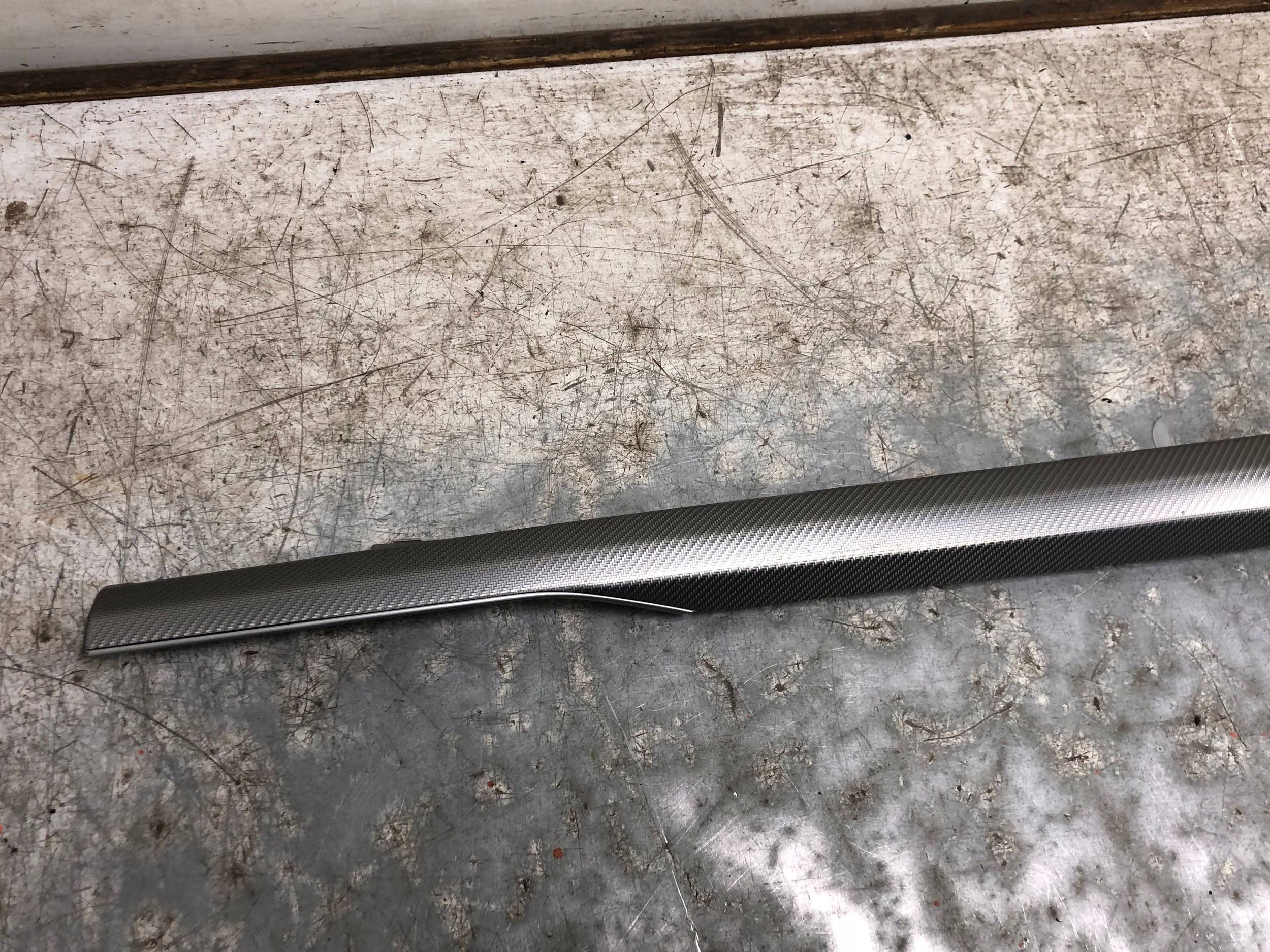 moulage DEKOR console XVC VW ARTEON 3G8854381D
