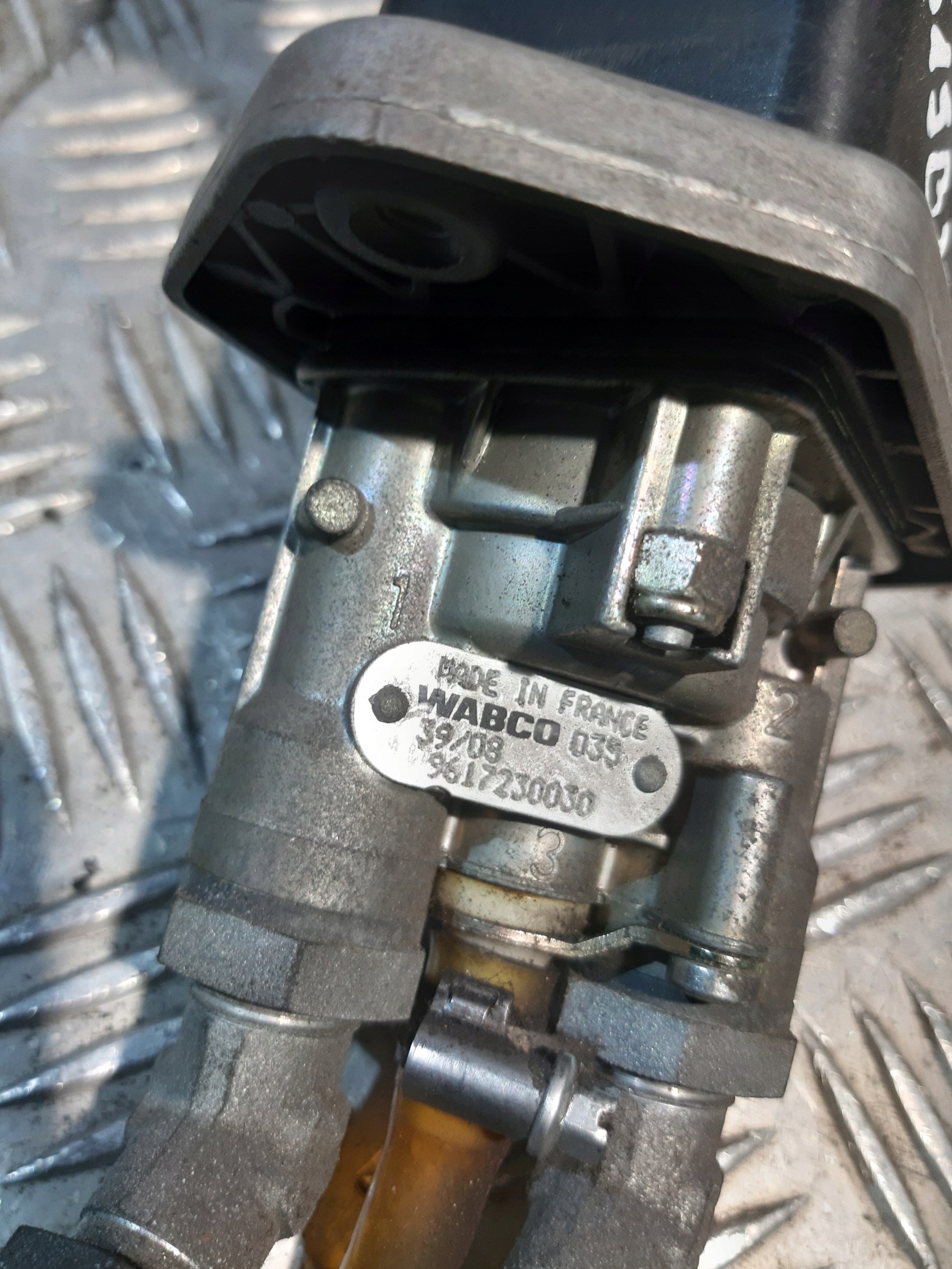 WABCO sensor elektrische parkbremse 9617230030