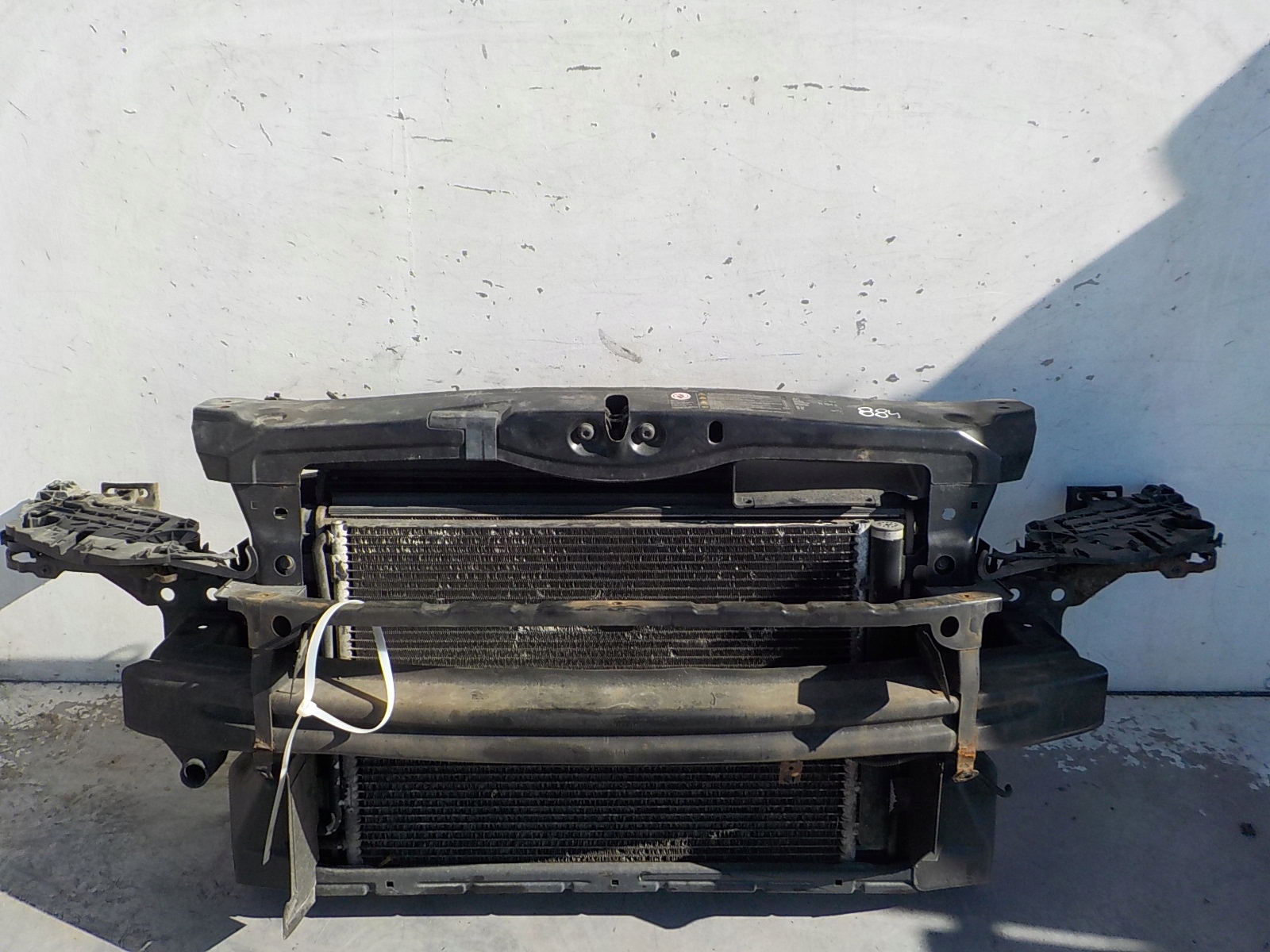 884 SKODA OCTAVIA II 2.0 TDI support panel for radiators sider radiator