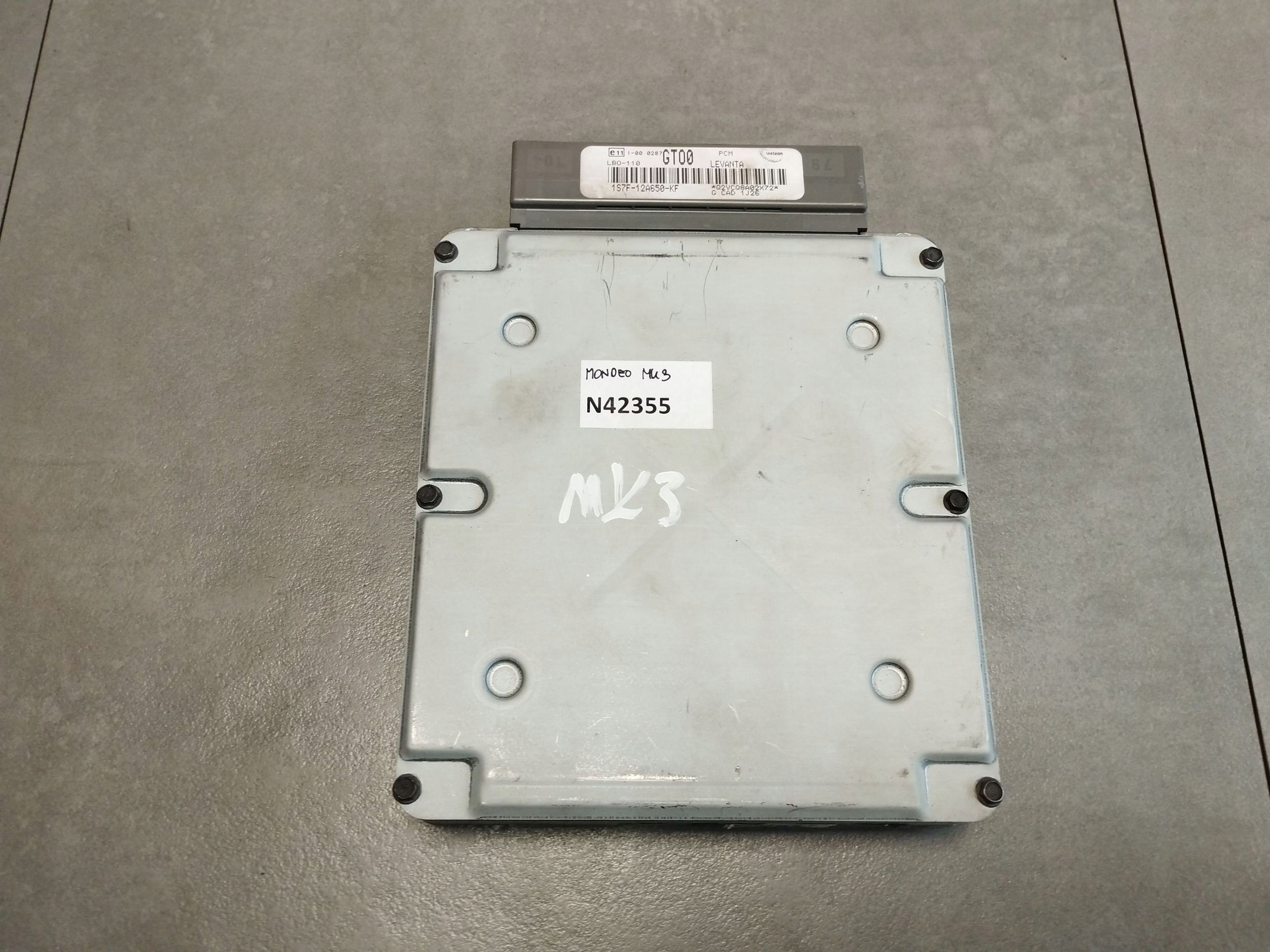 Ford Mondeo Mk III control unit of the engine 1S7F12A650KF