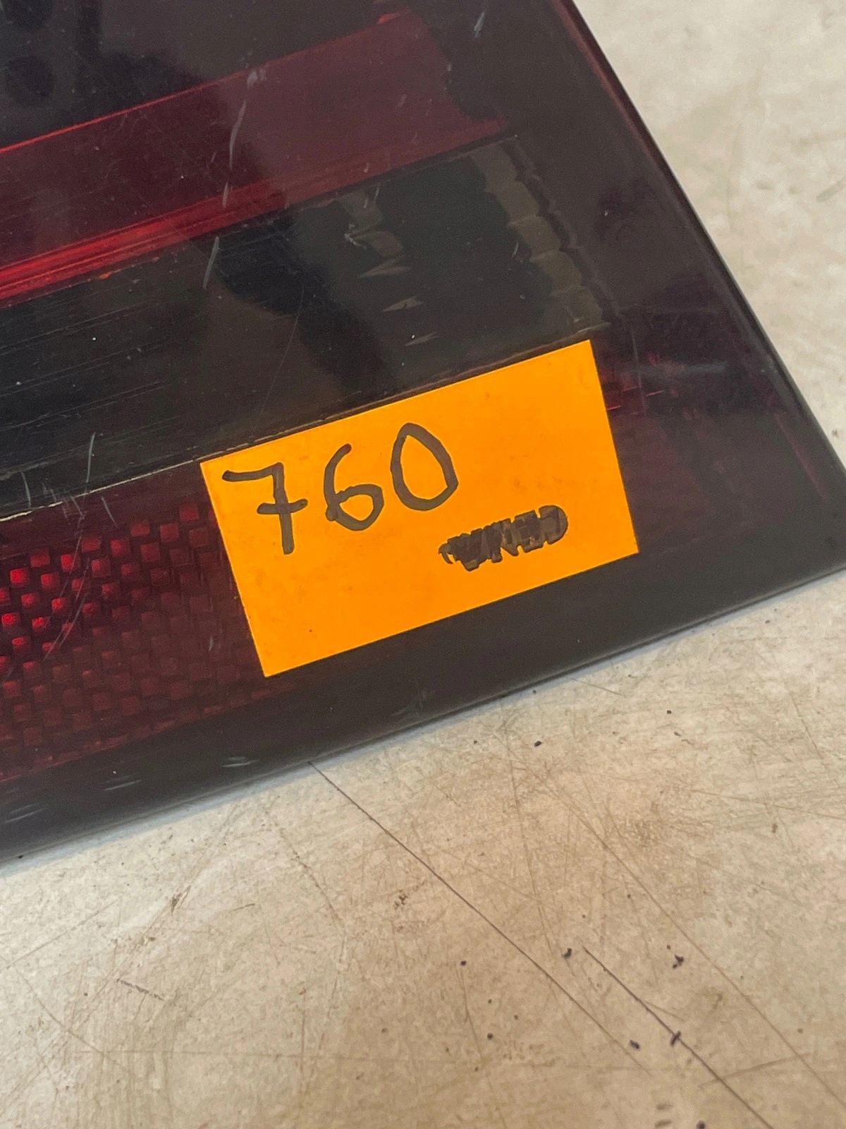 light rear part rear left w fender Audi A4 B8 sedan