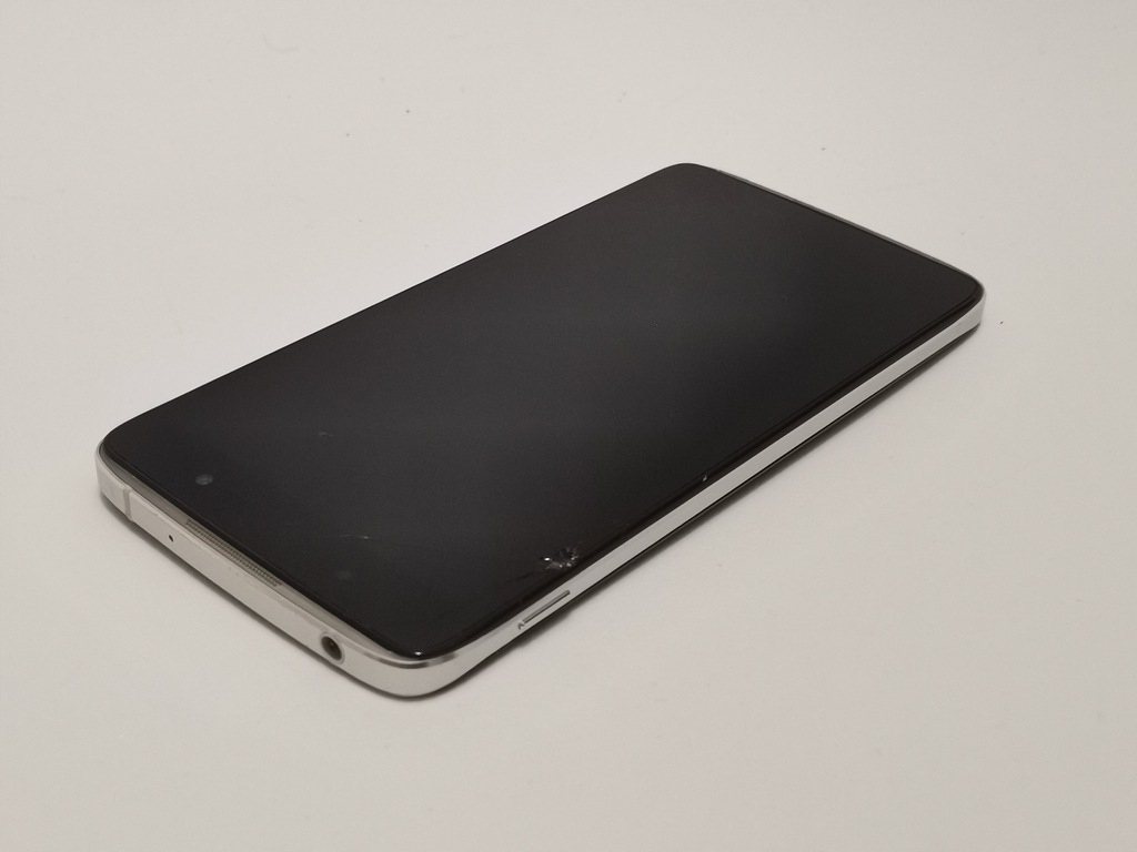 Smartfon Alcatel Idol 4 (924120) Przekątna ekranu 5.2