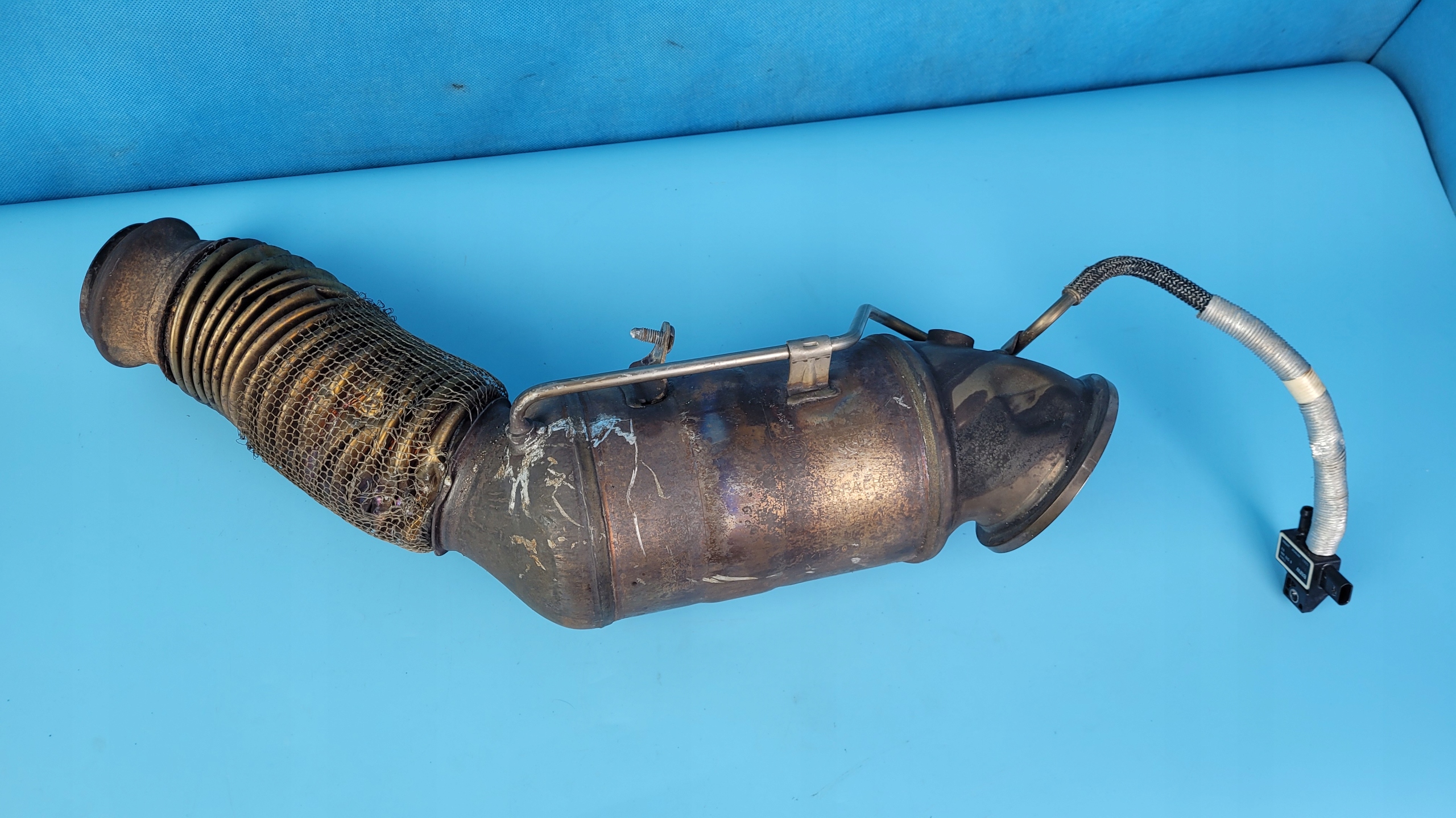 BMW 3 ' G20 19R катализатор 8676481