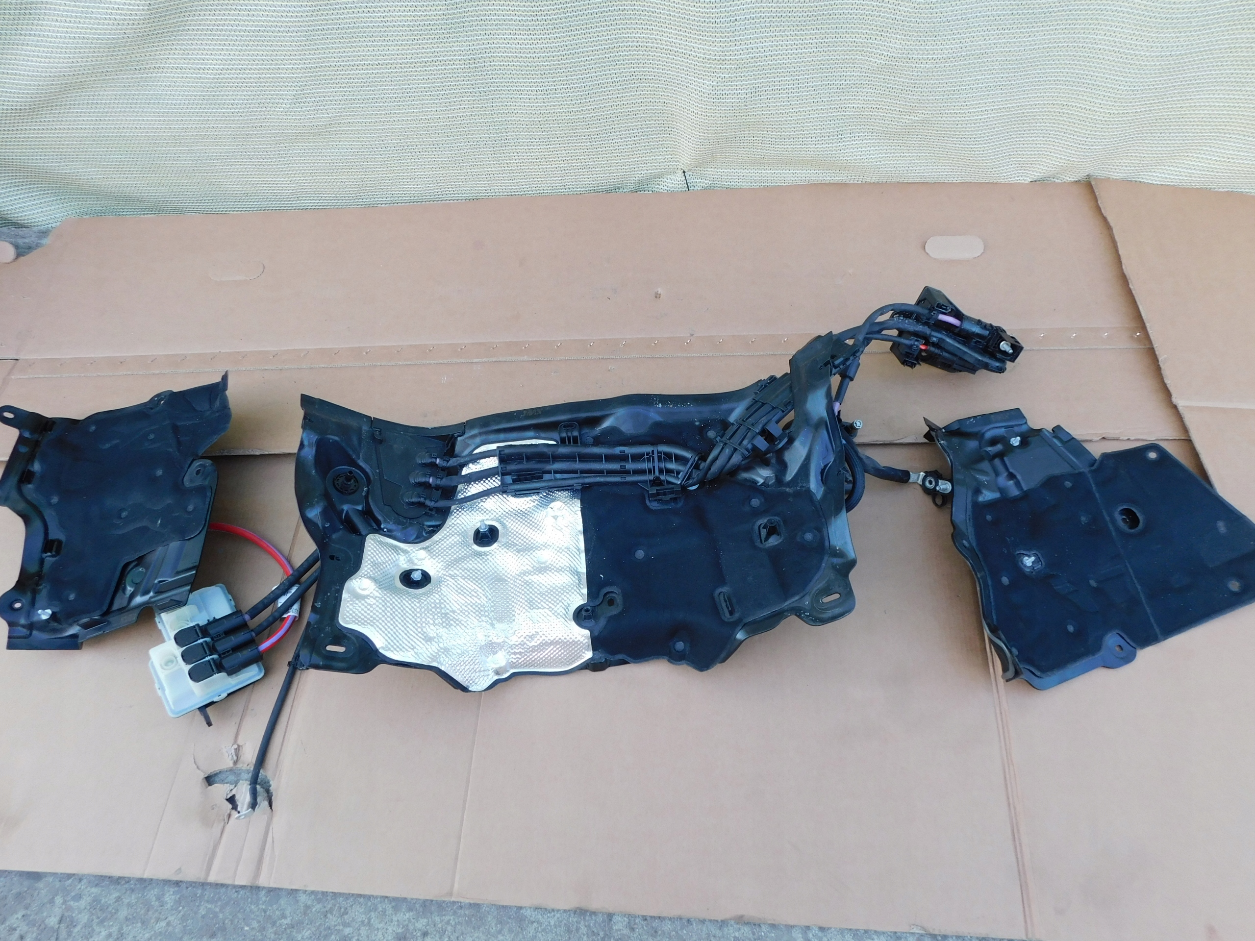cover partition wall complete Mercedes GLC C254 A2546200300