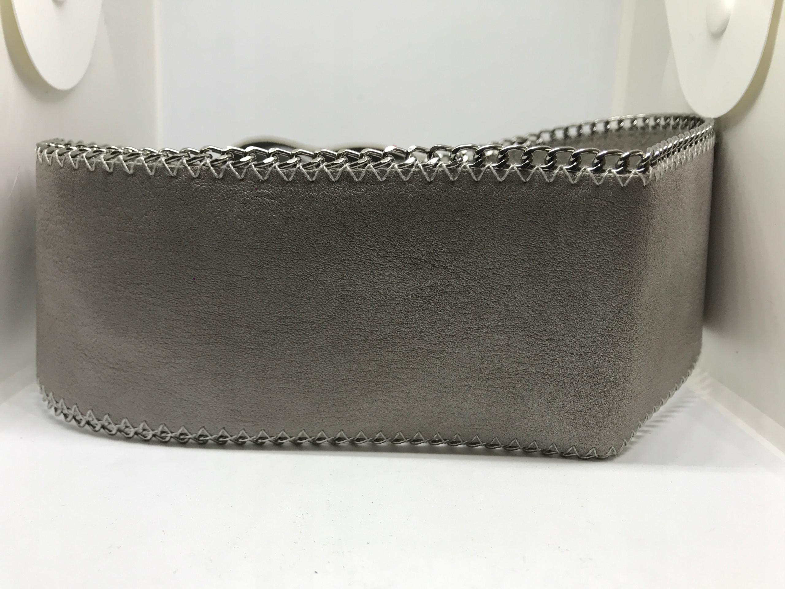 

Pasek Damski szary Szeroki 8 cm do sukienki