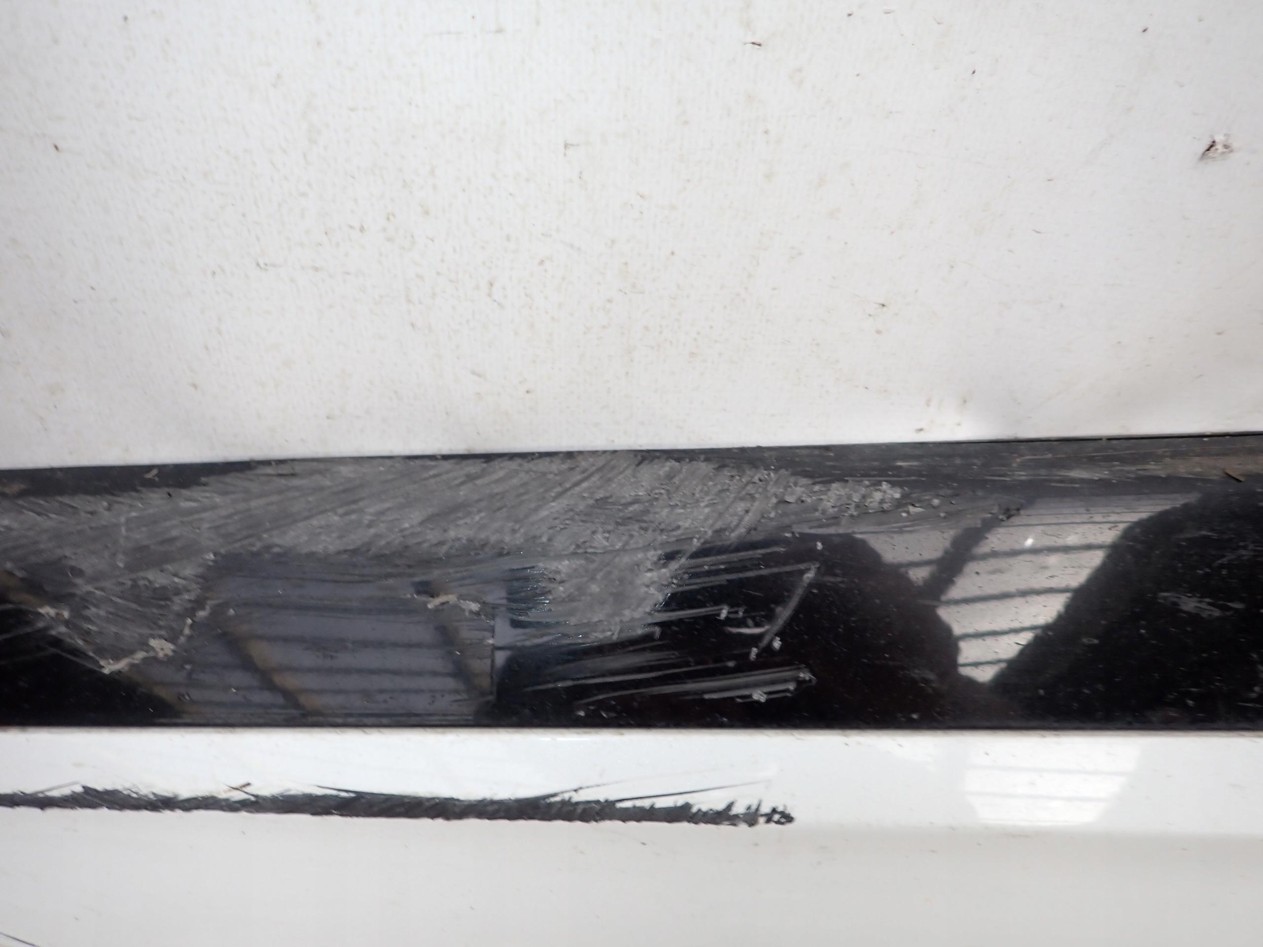 KIA SPORTAGE V 5 21-> moulding cap door right front
