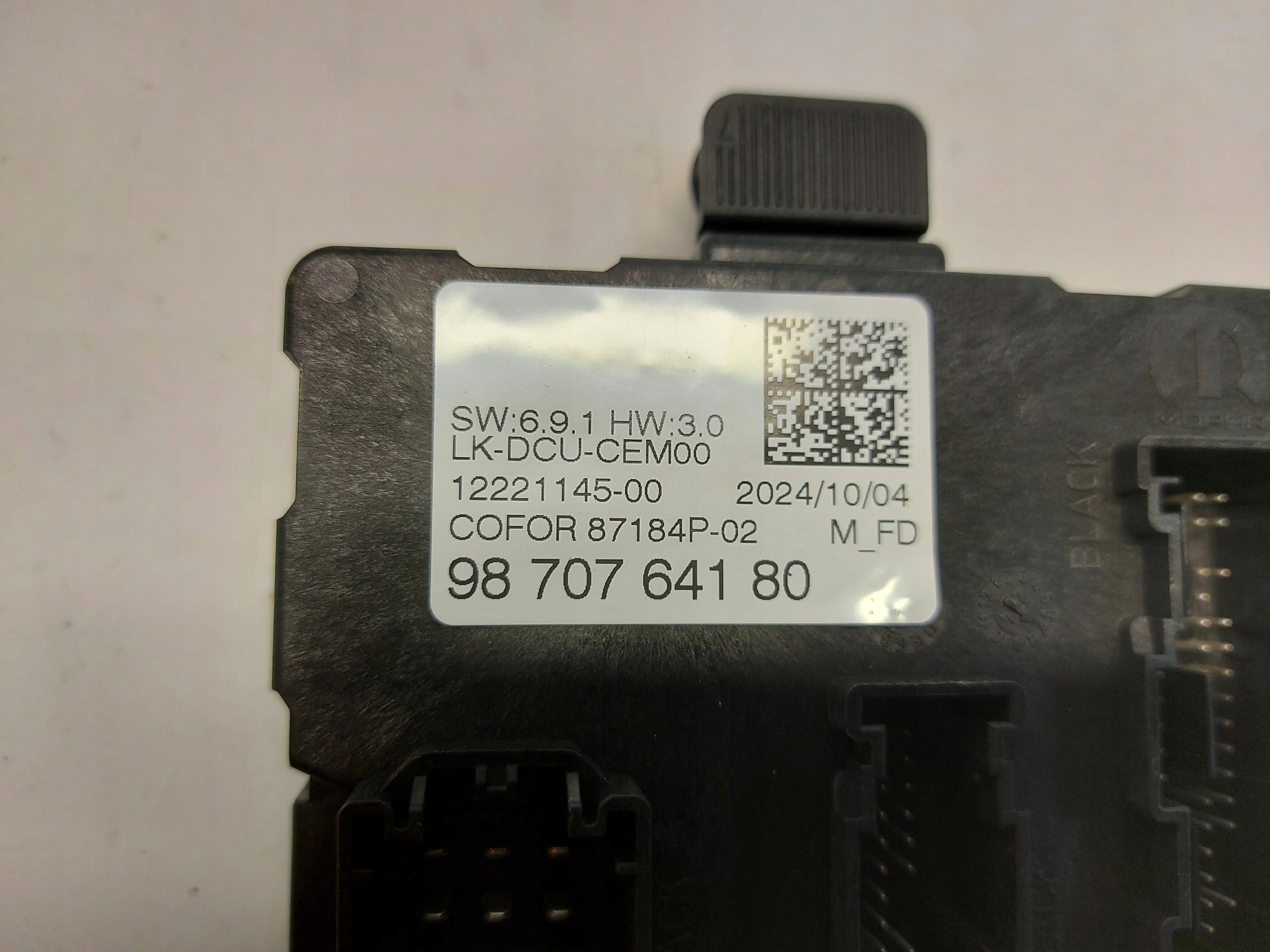 OPEL Grandland II 2024+ module control unit door front right 9870764180