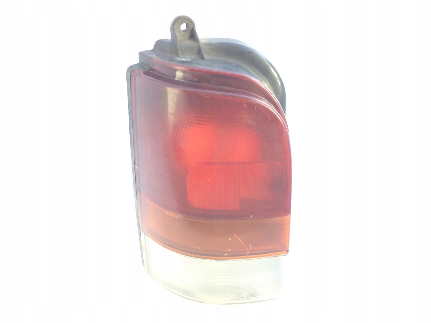 light rear NISSAN SUNNY left 082151990 NISSAN