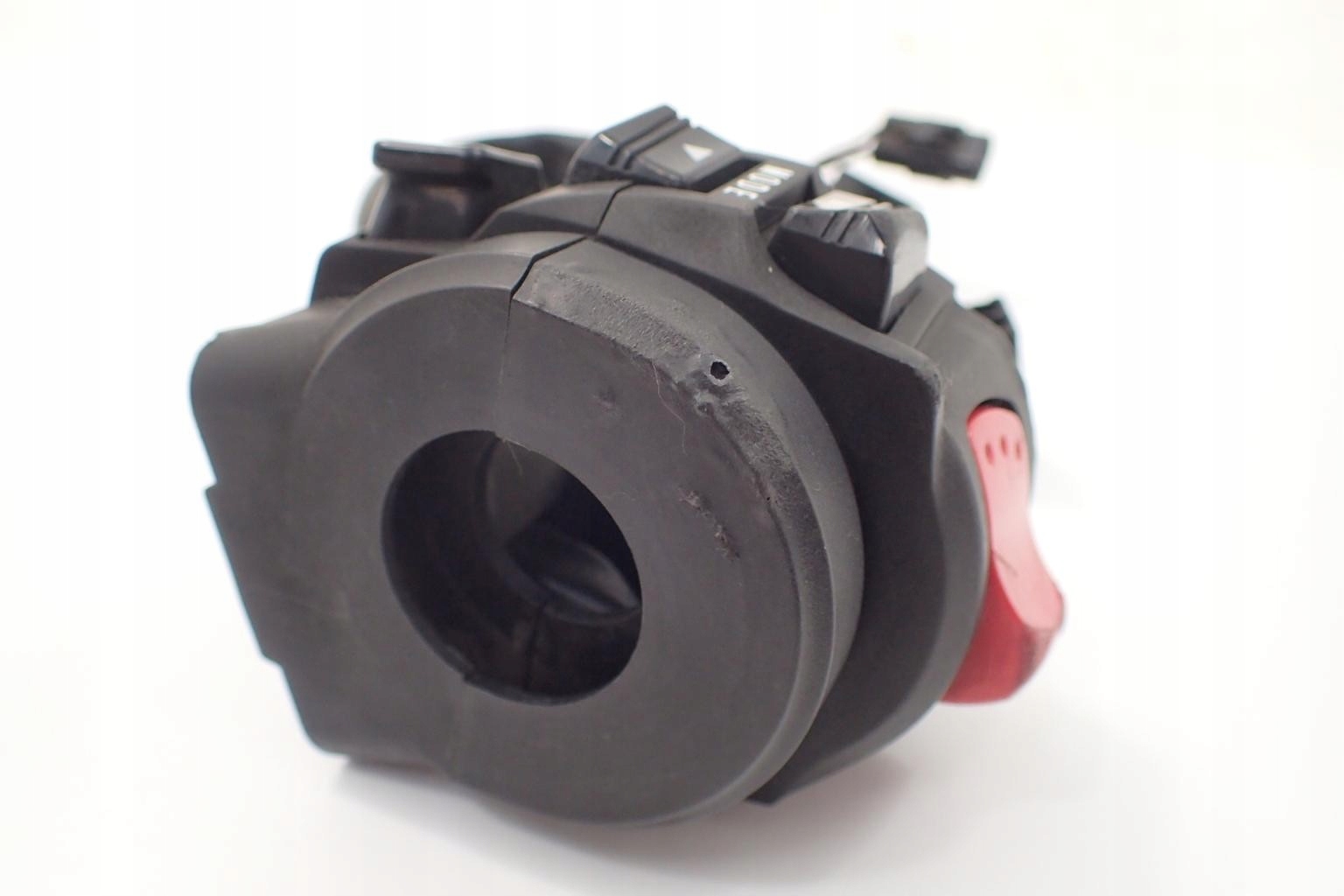 Suzuki GSX R 1000 K7 K8 Przelacznik prawy Part number 122730
