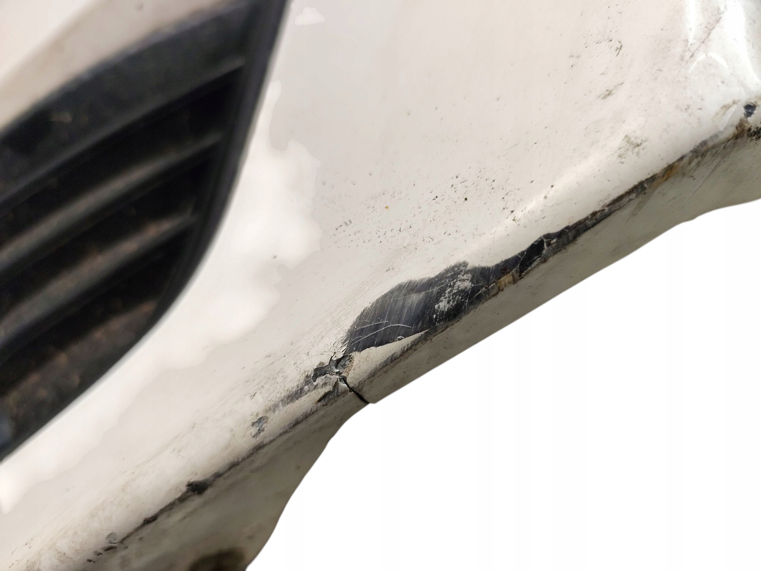 nárazník předek přední TOYOTA COROLLA E18 LAK: 040 (13-16)