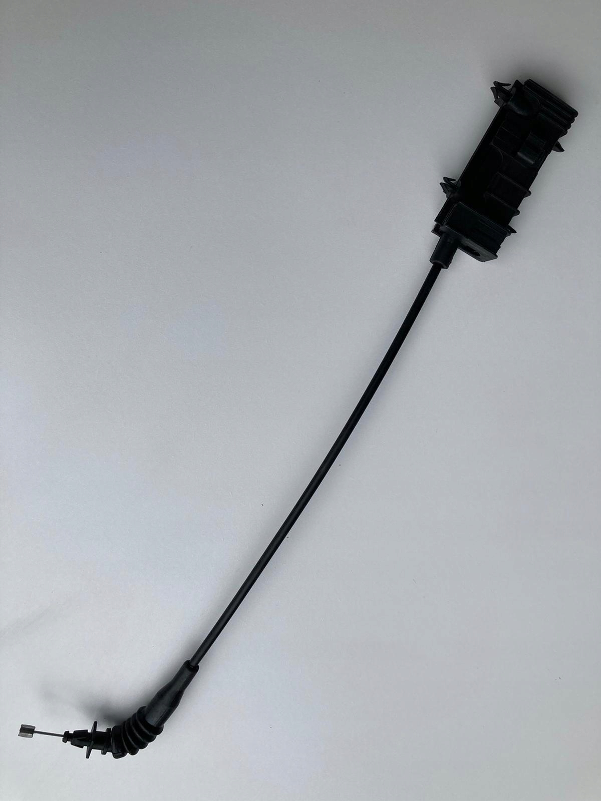 DS73-16C657-CA - КАБЕЛЬ КАПОТА FORD MONDEO MK5 FUSION USA