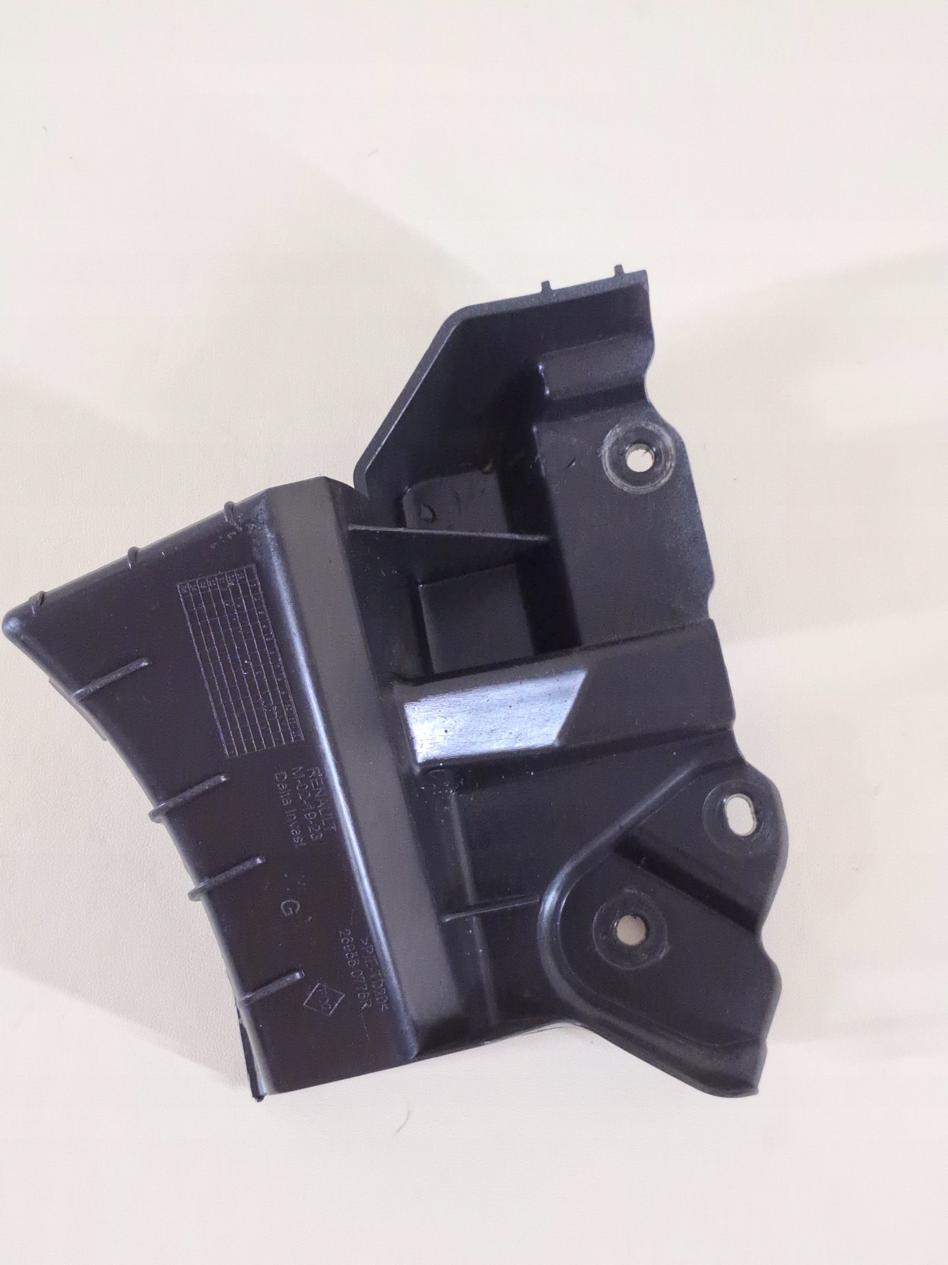 support holder of a bumper left rear. left rear part DACIA LOGAN 3 III 21r
