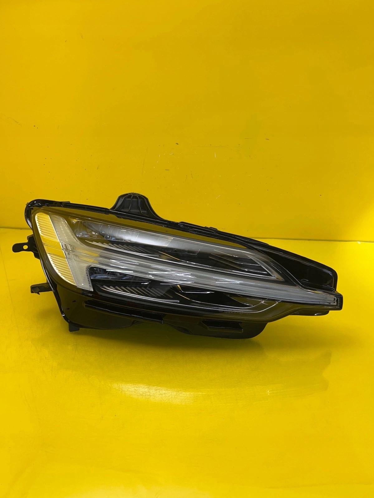 light right Volvo S60 V60 MID LED 32404682