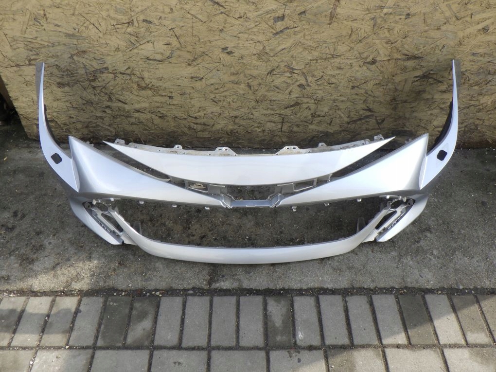 TOYOTA COROLLA E21 HB KOMBI 18- front bumper