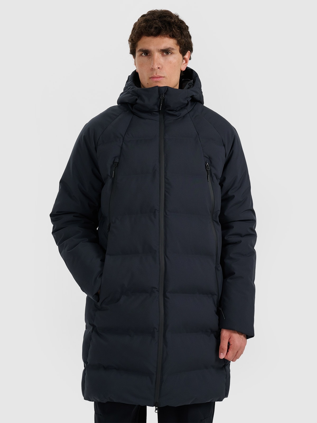 4F Pánská trekingová bunda Černá 3XL