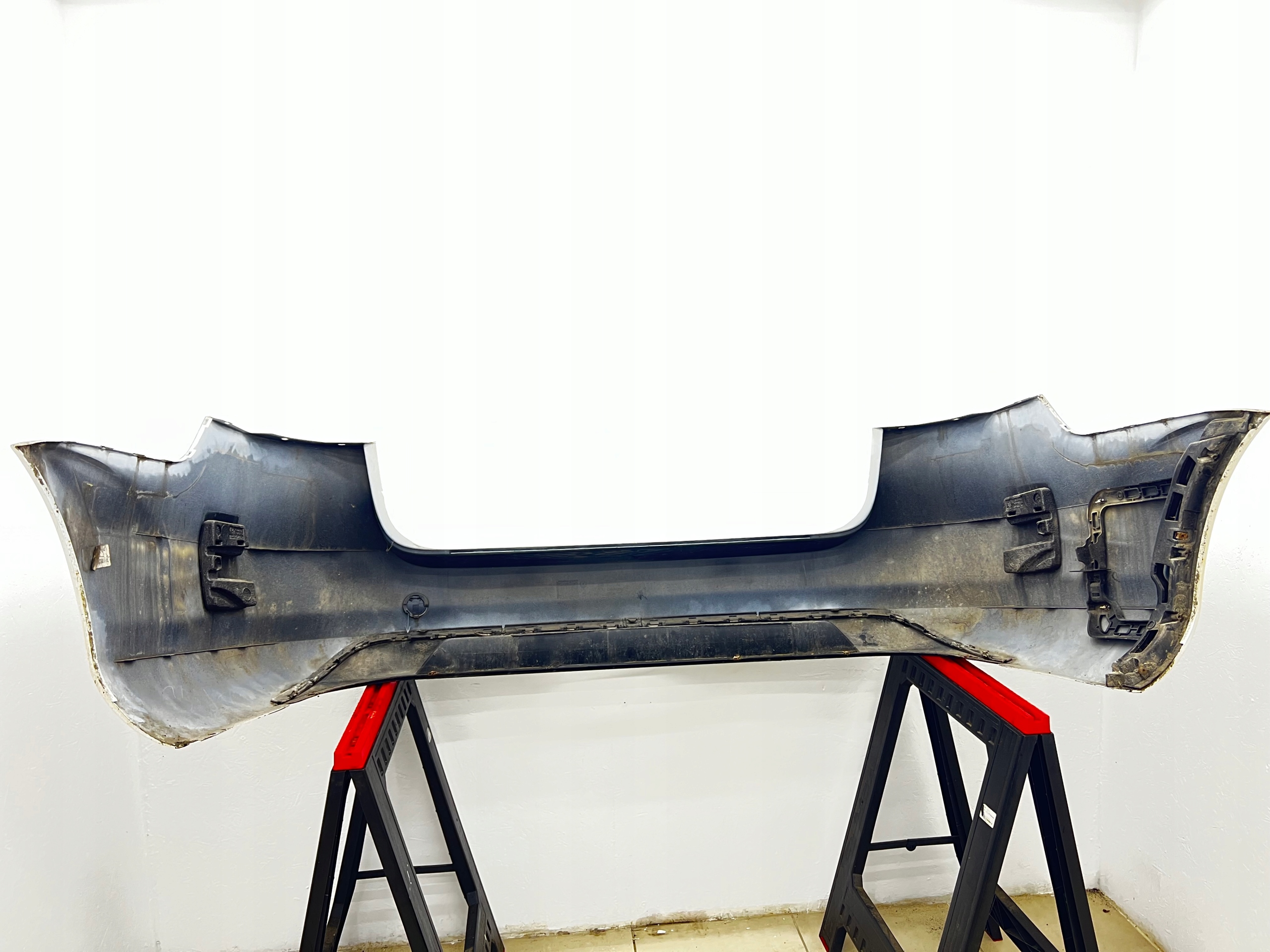 bumper rear part rear VW PASSAT B7 KOMBI LB9A accessories below towing