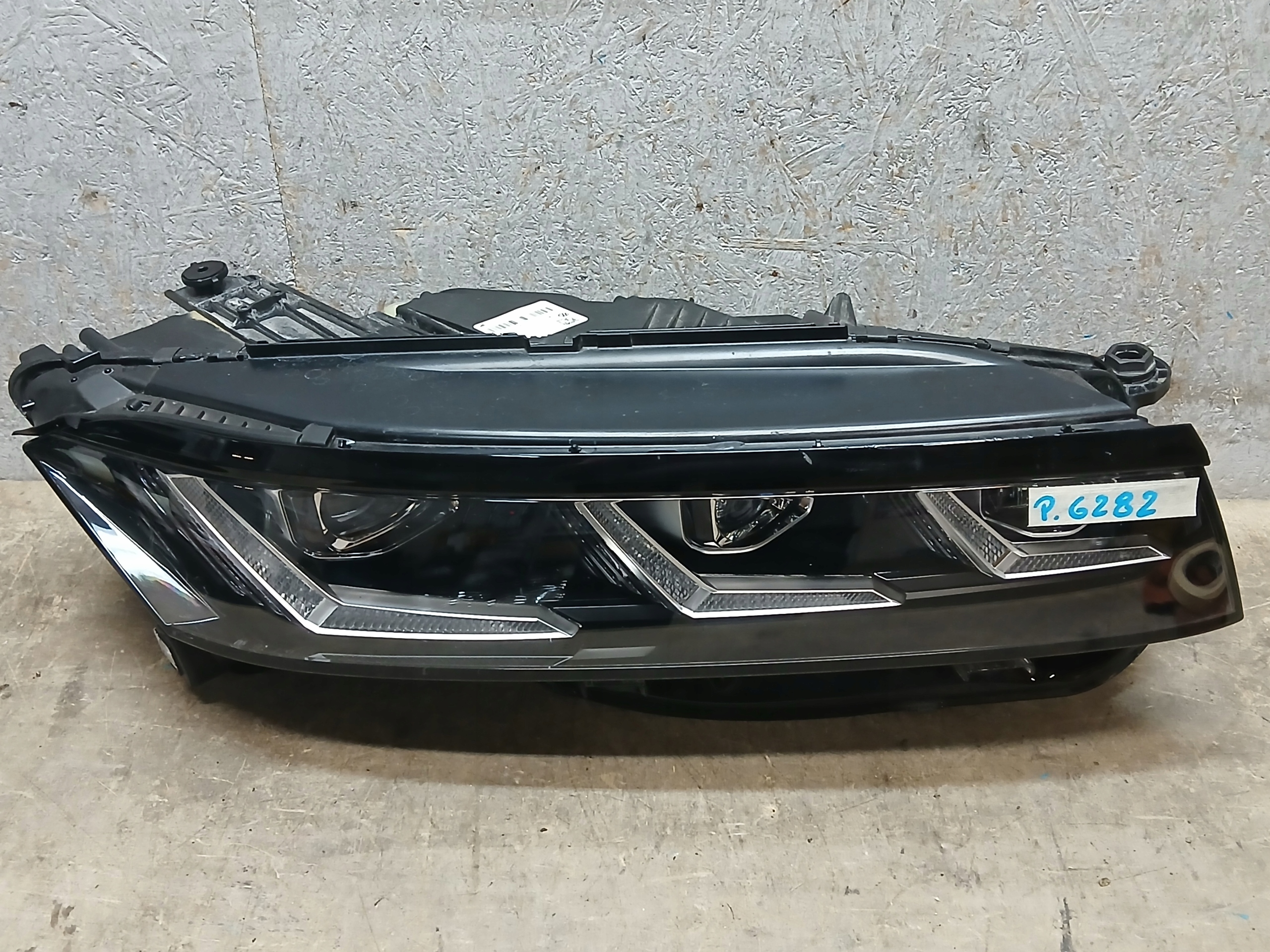 light front right VW TOUAREG III 3 761 LIFT FULL LED 761941082AB