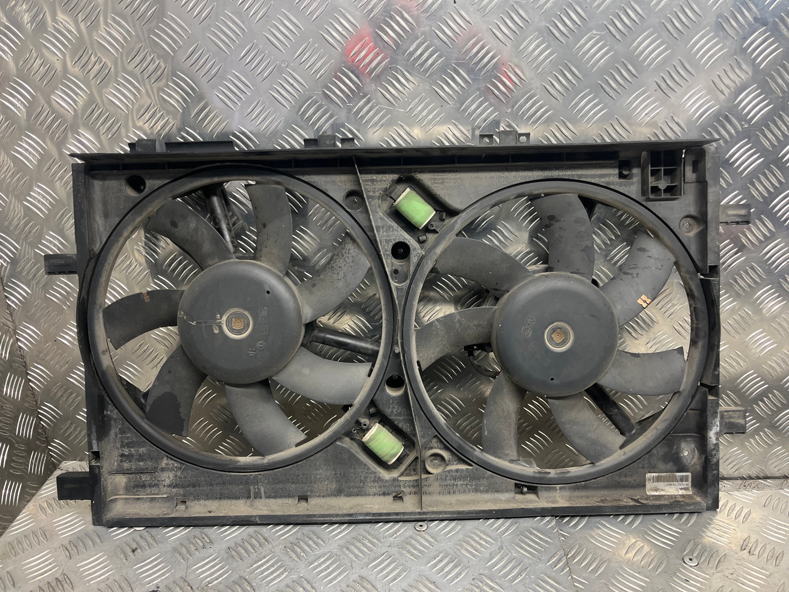 ventilateur radiateur OPEL INSIGNIA 22915609